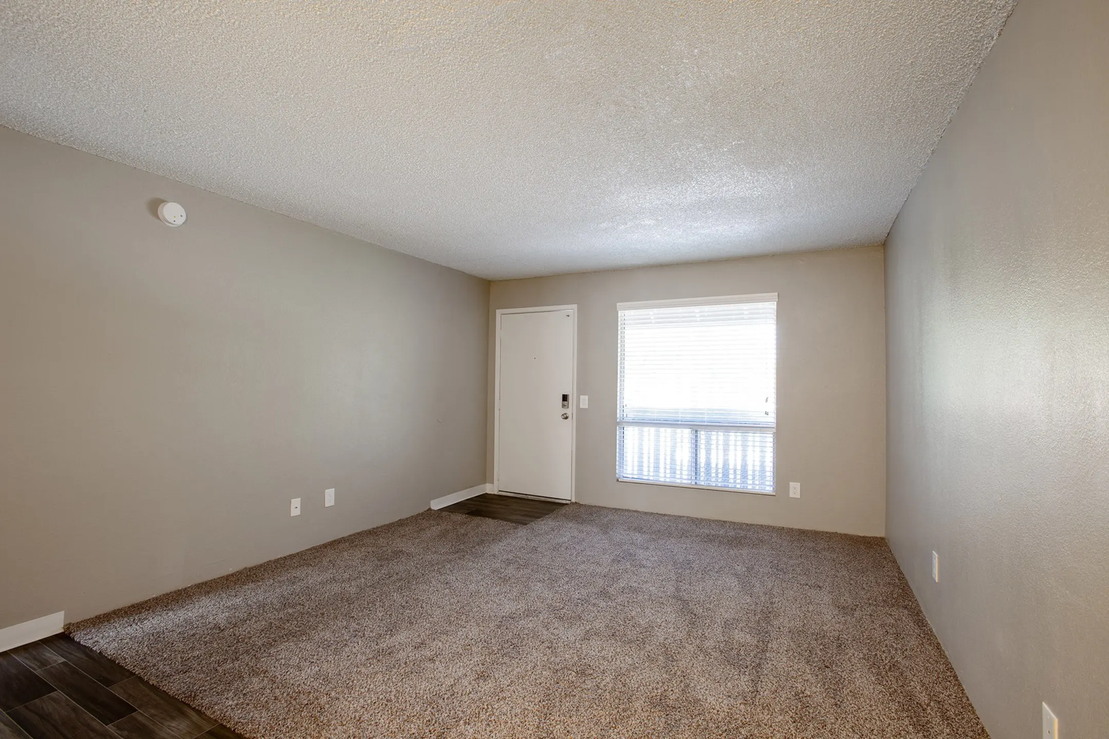 River Oaks - 7730 E Broadway Blvd | Tucson, AZ Apartments for Rent | Rent.