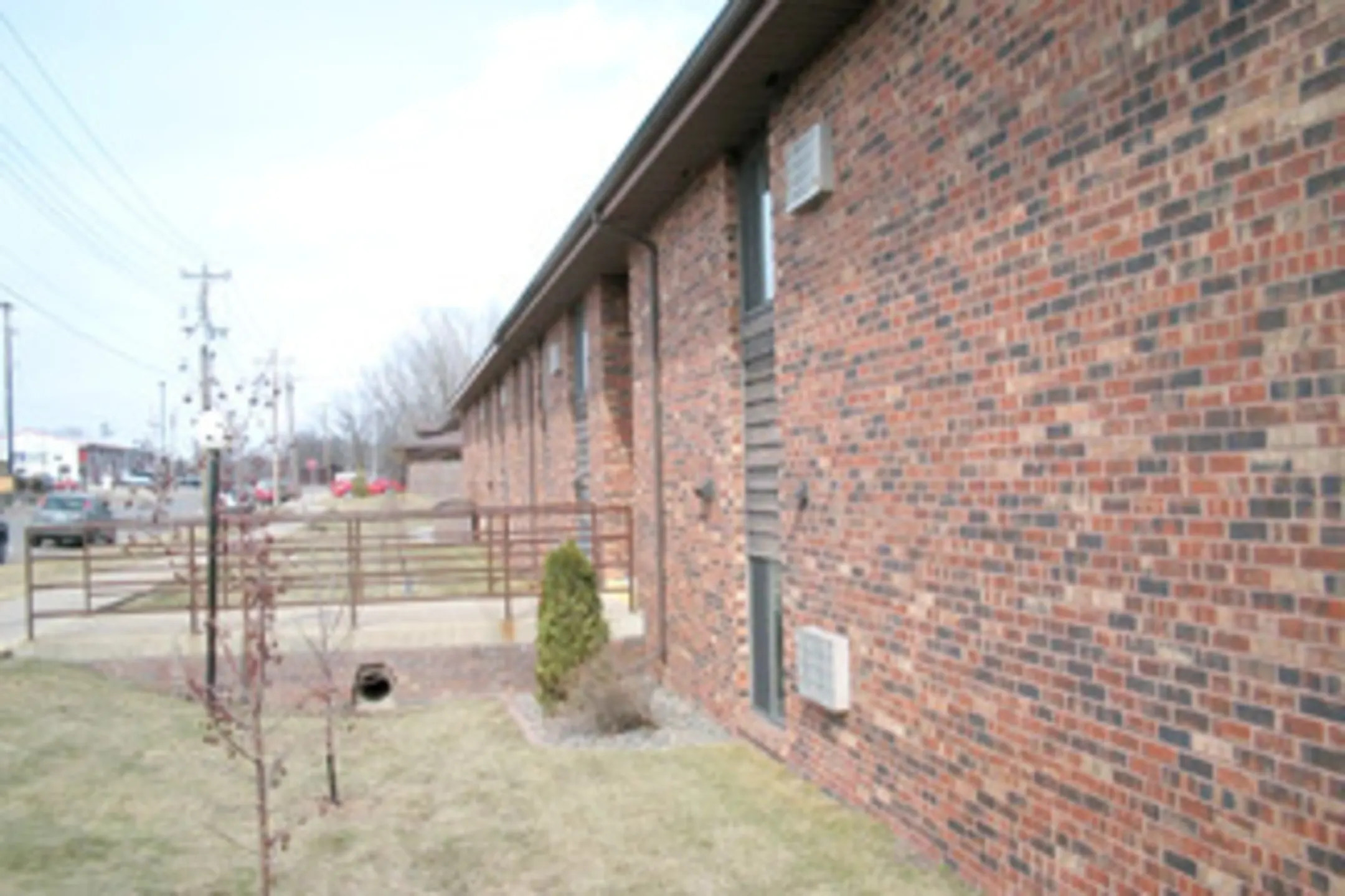 Riverside Apartments 106 4th Ave S Princeton, MN Apartments for