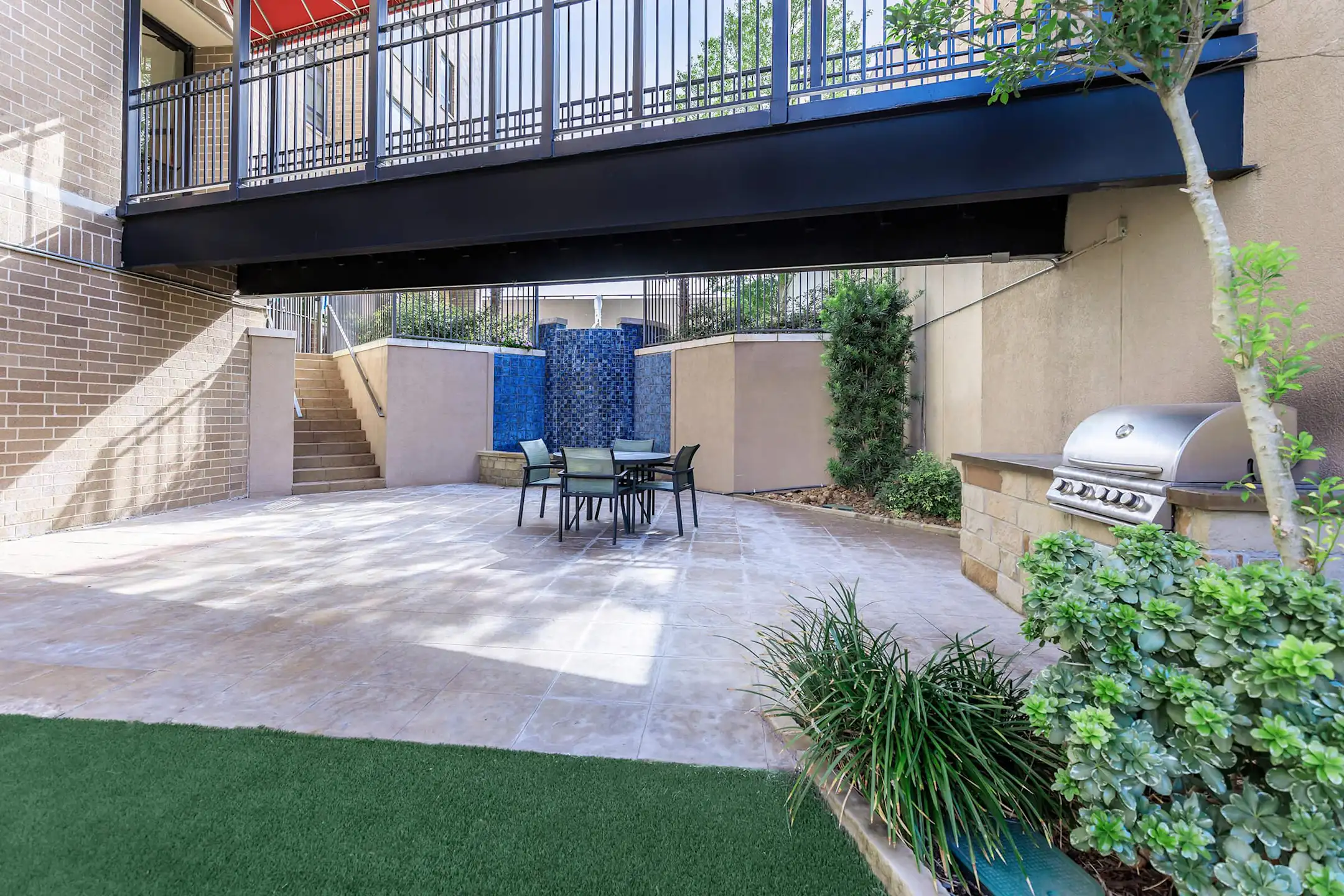 Patio / Deck - The Enclave At 1550 - San Antonio, TX