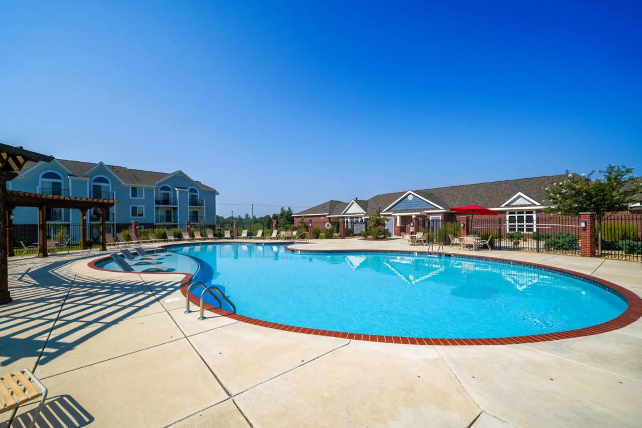 Pool - Limestone Creek Apartment Homes - Madison, AL