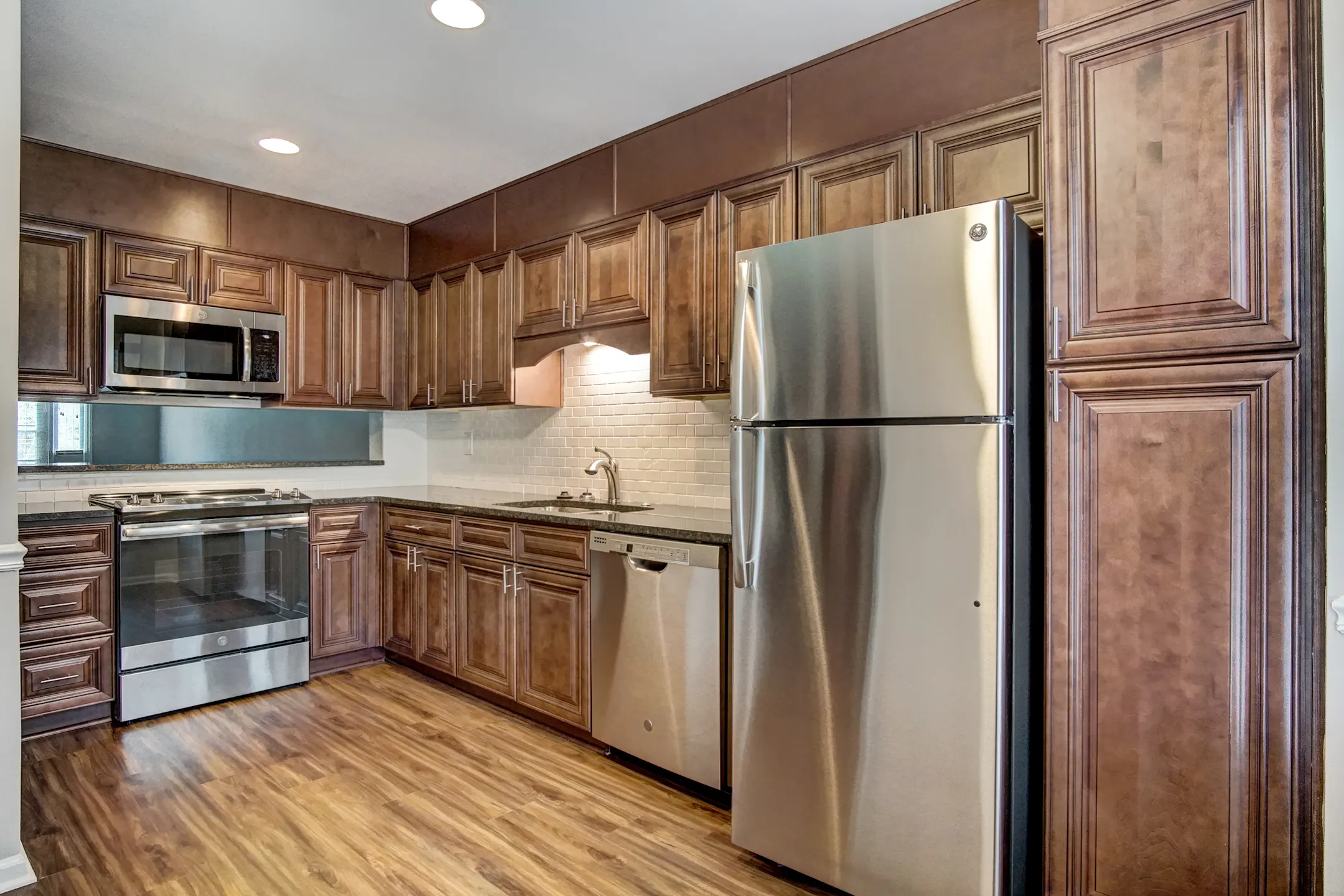 Strawberry Hill - Charlotte, NC