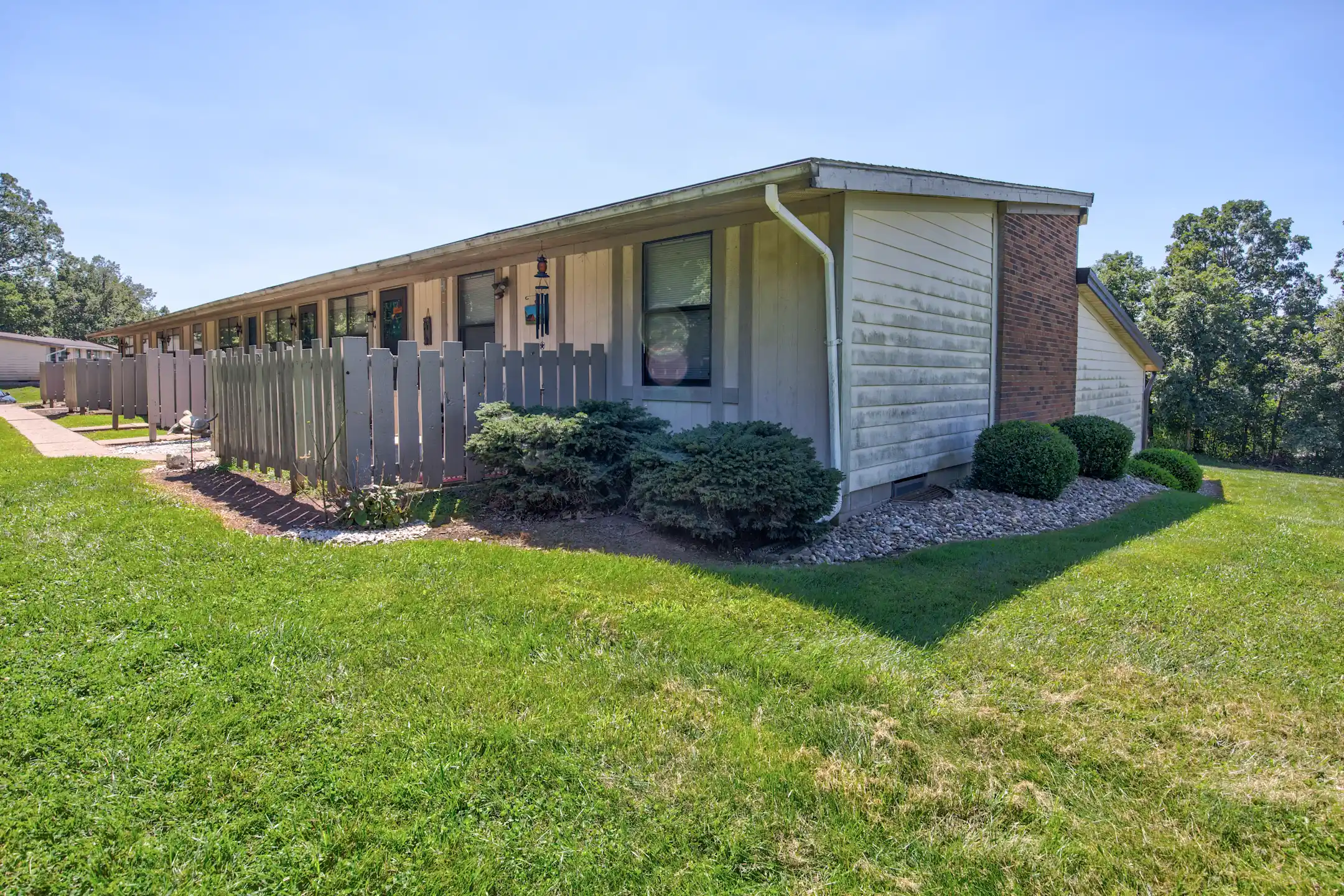 Parkville Apartments Apartments Parkersburg, WV 26101