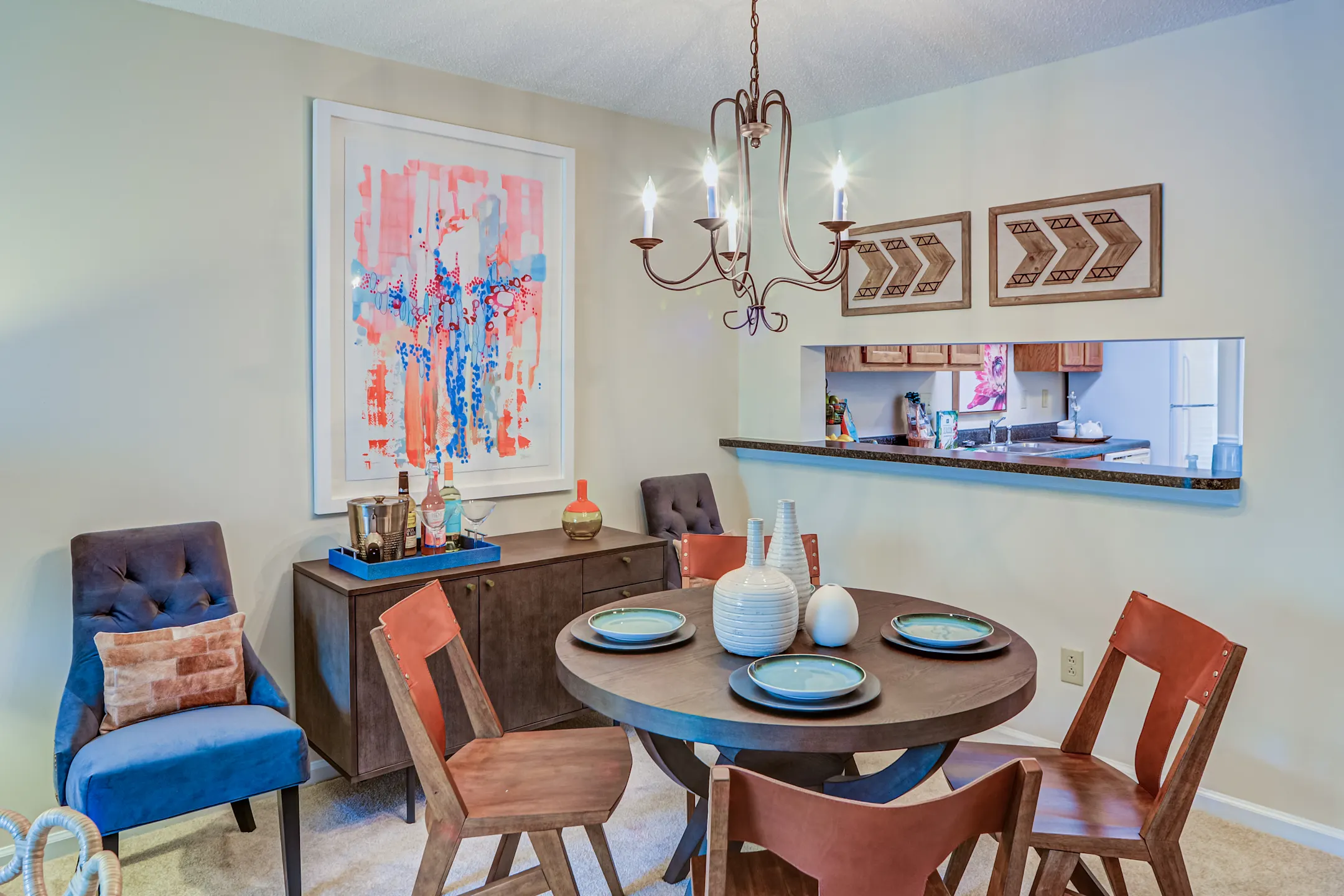 Strawberry Hill - Charlotte, NC