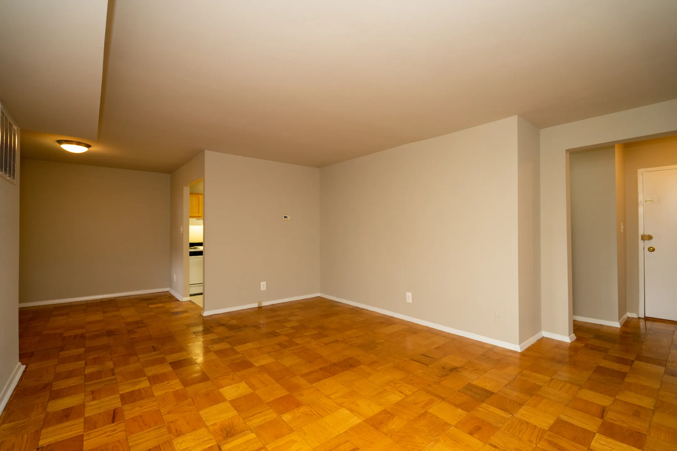 Finian #39 s Court 7756 Finns Ln Lanham MD Apartments for Rent Rent