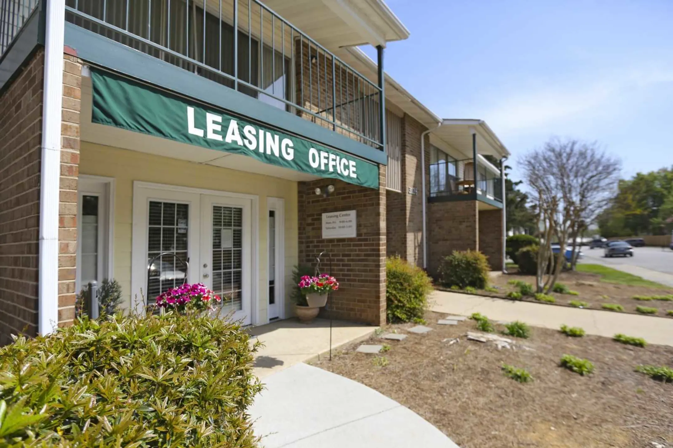 Leasing Office - LivGreen Gardens - Greensboro, NC