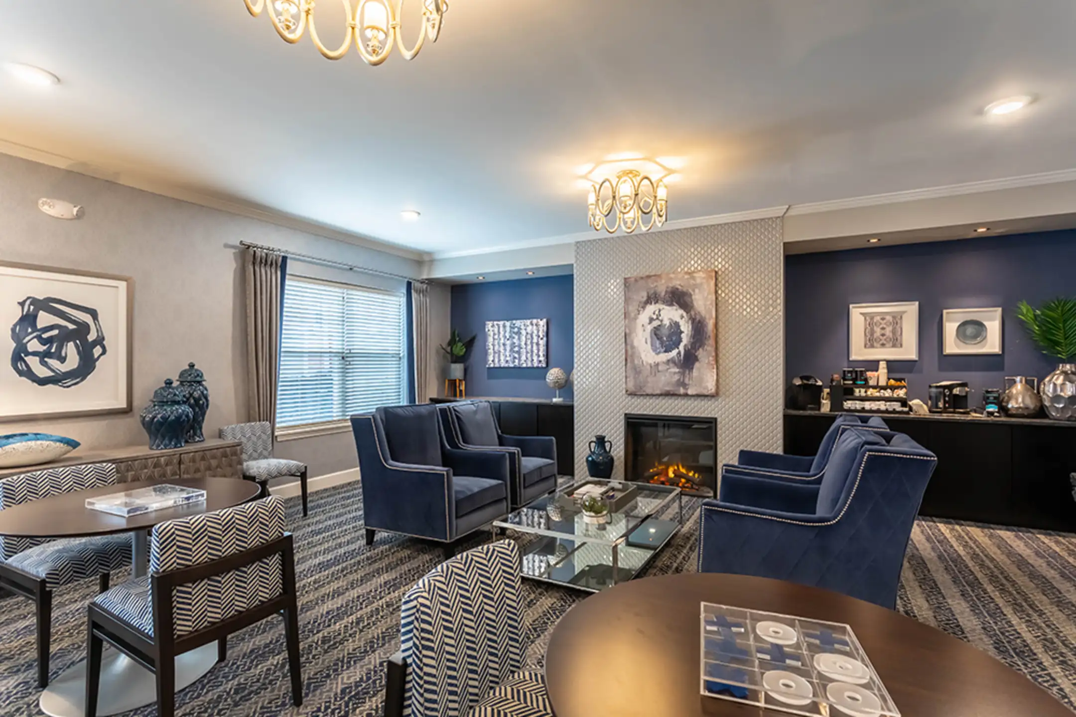 Living Room - North Ponds Apartments - Webster, NY