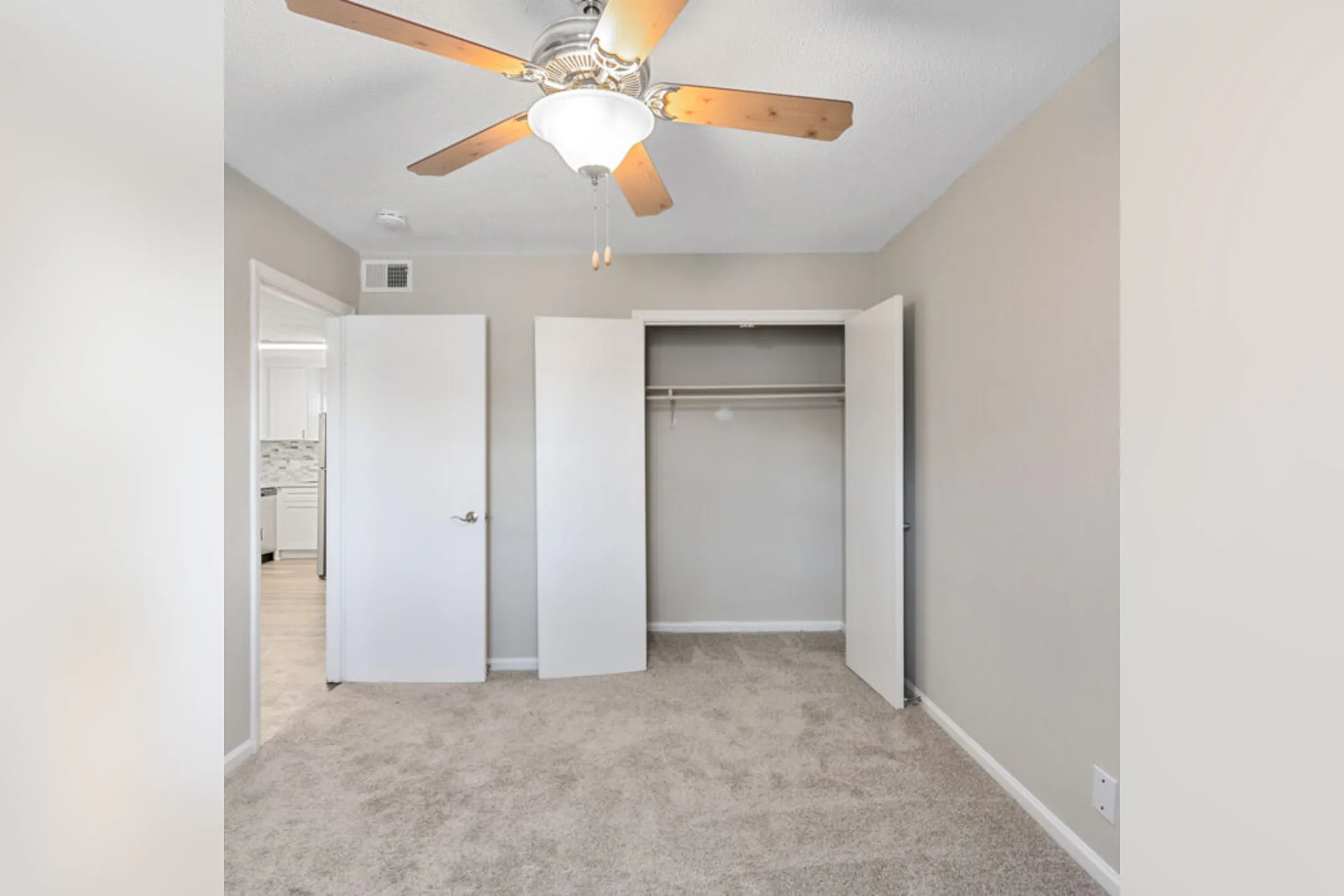 Bridgewood Apartments - Winston-Salem, NC 27106