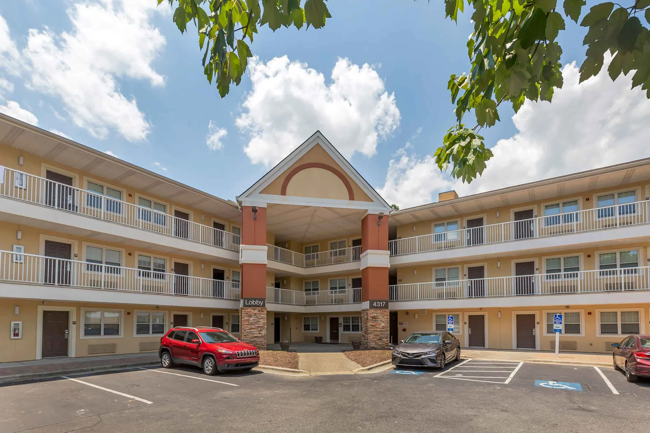 Building - Furnished Studio - Greensboro - Wendover Ave. - Big Tree Way - Greensboro, NC