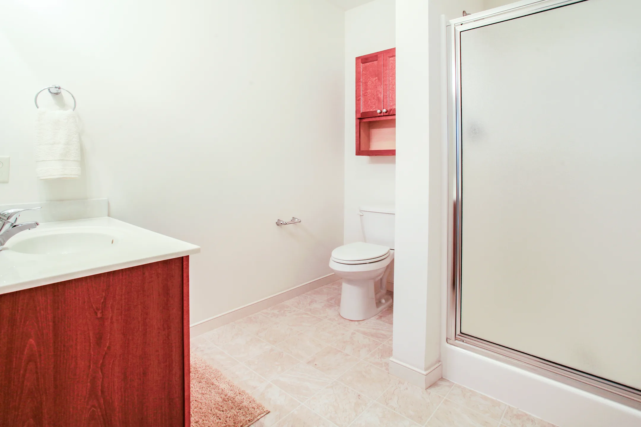 Bathroom - Deerfield Commons - Shippensburg, PA