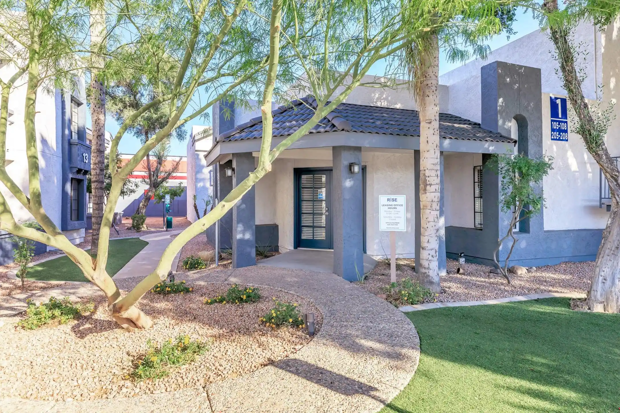 Rise on Cactus Apartments Phoenix, AZ 85029