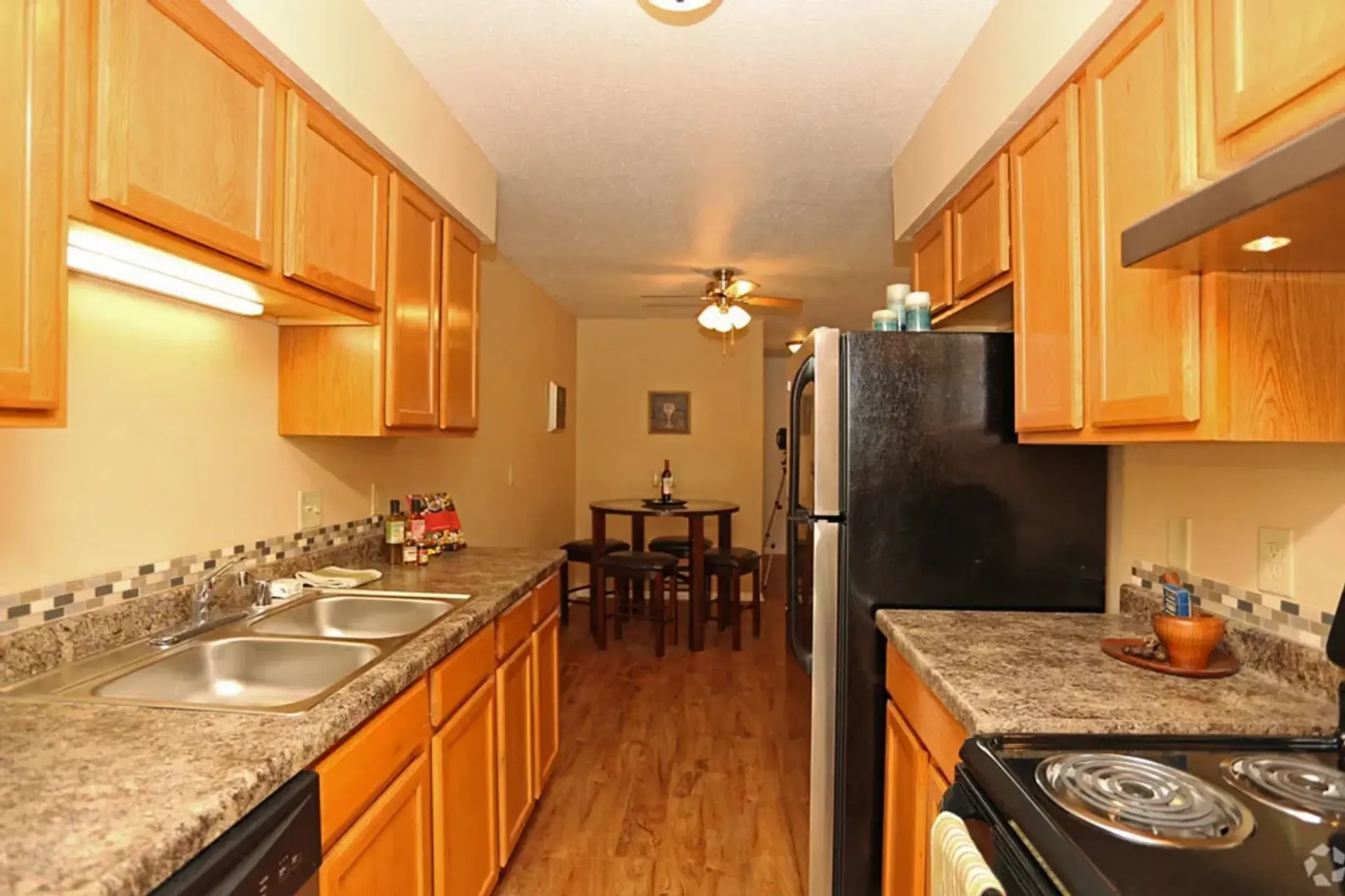 Kensington Pointe Apartments Madison, WI 53713