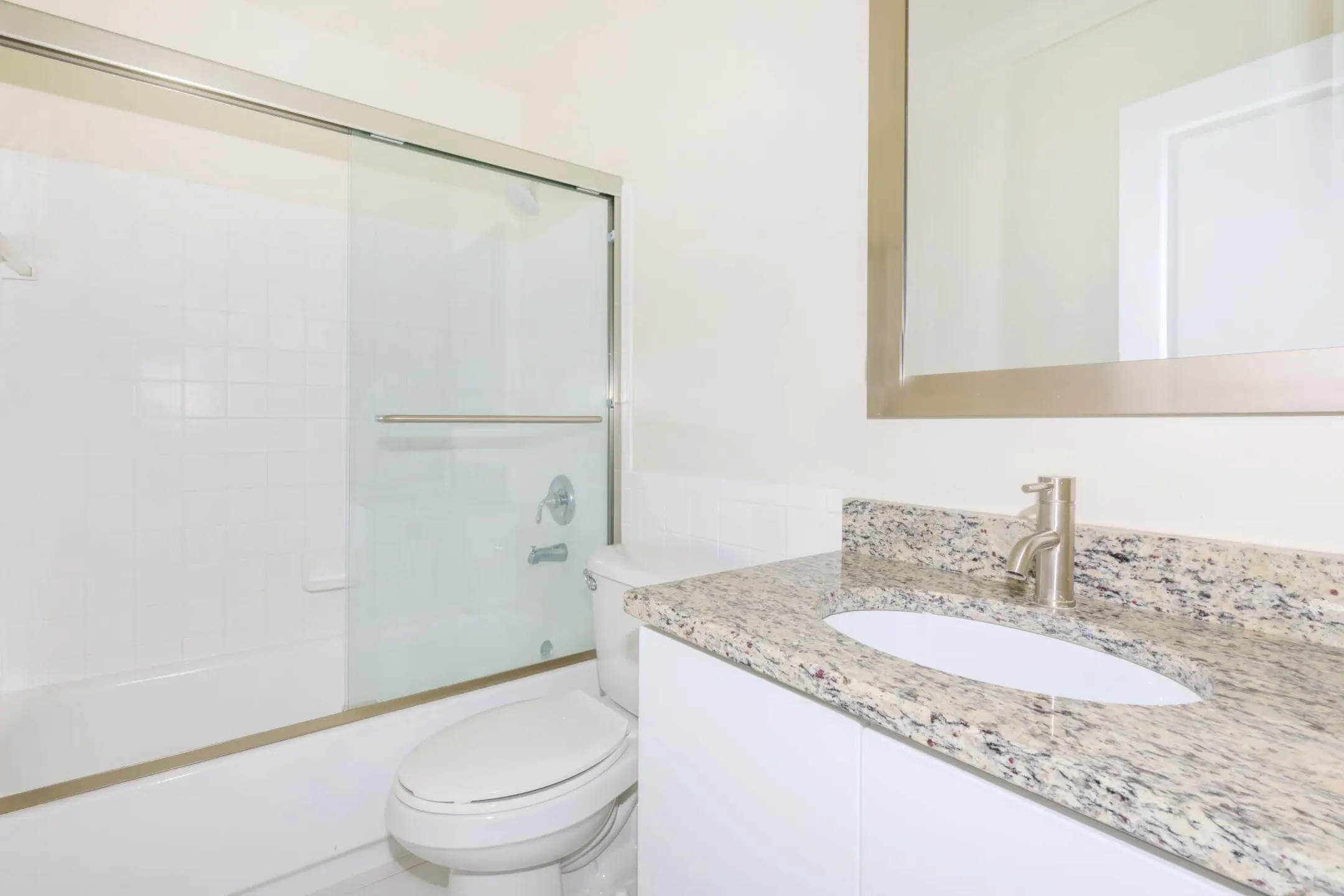 Bathroom - Brandywine Hundred Apartments - Wilmington, DE