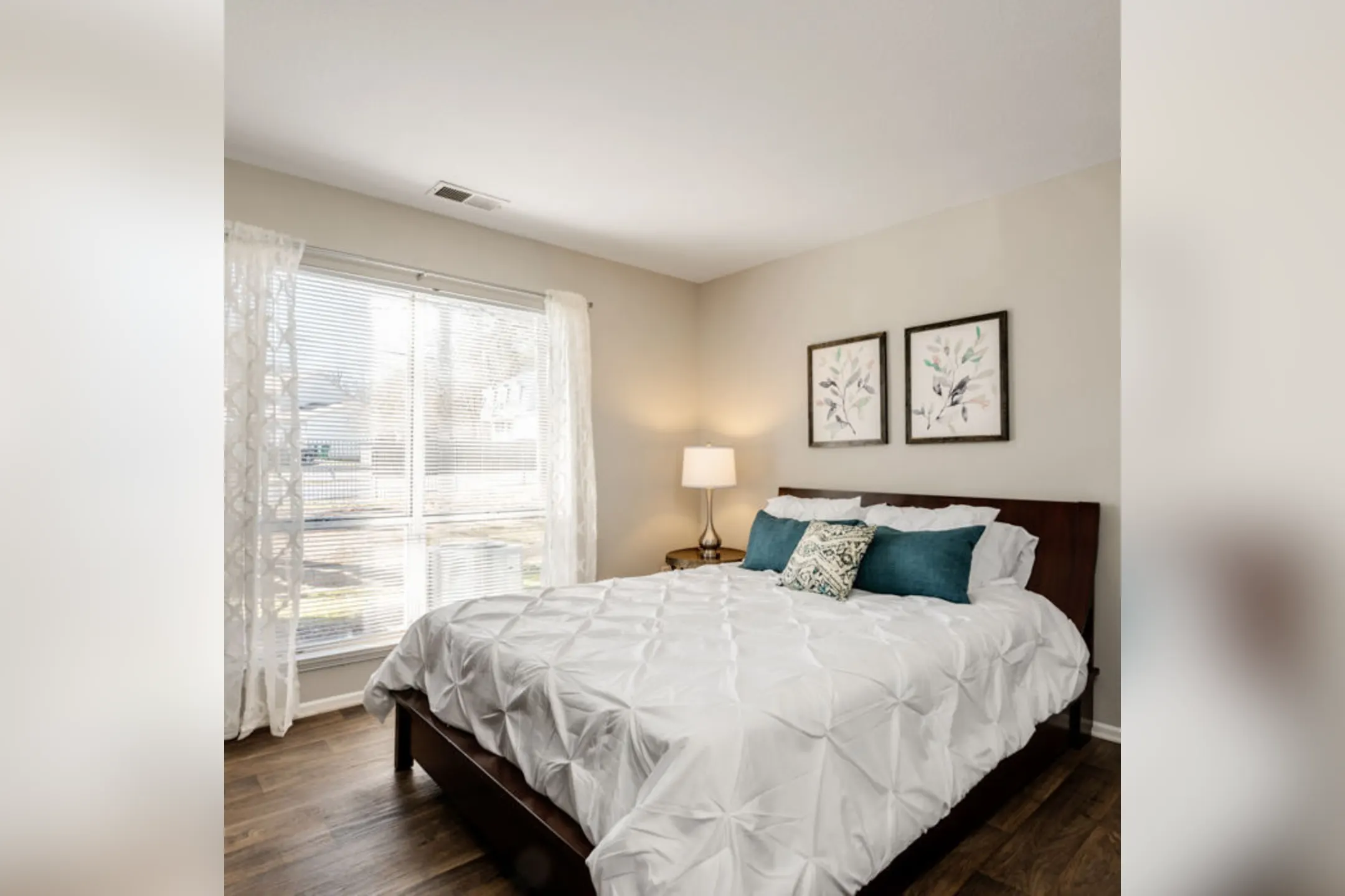 Bedroom - Kimmerly Glen Apartments - Charlotte, NC
