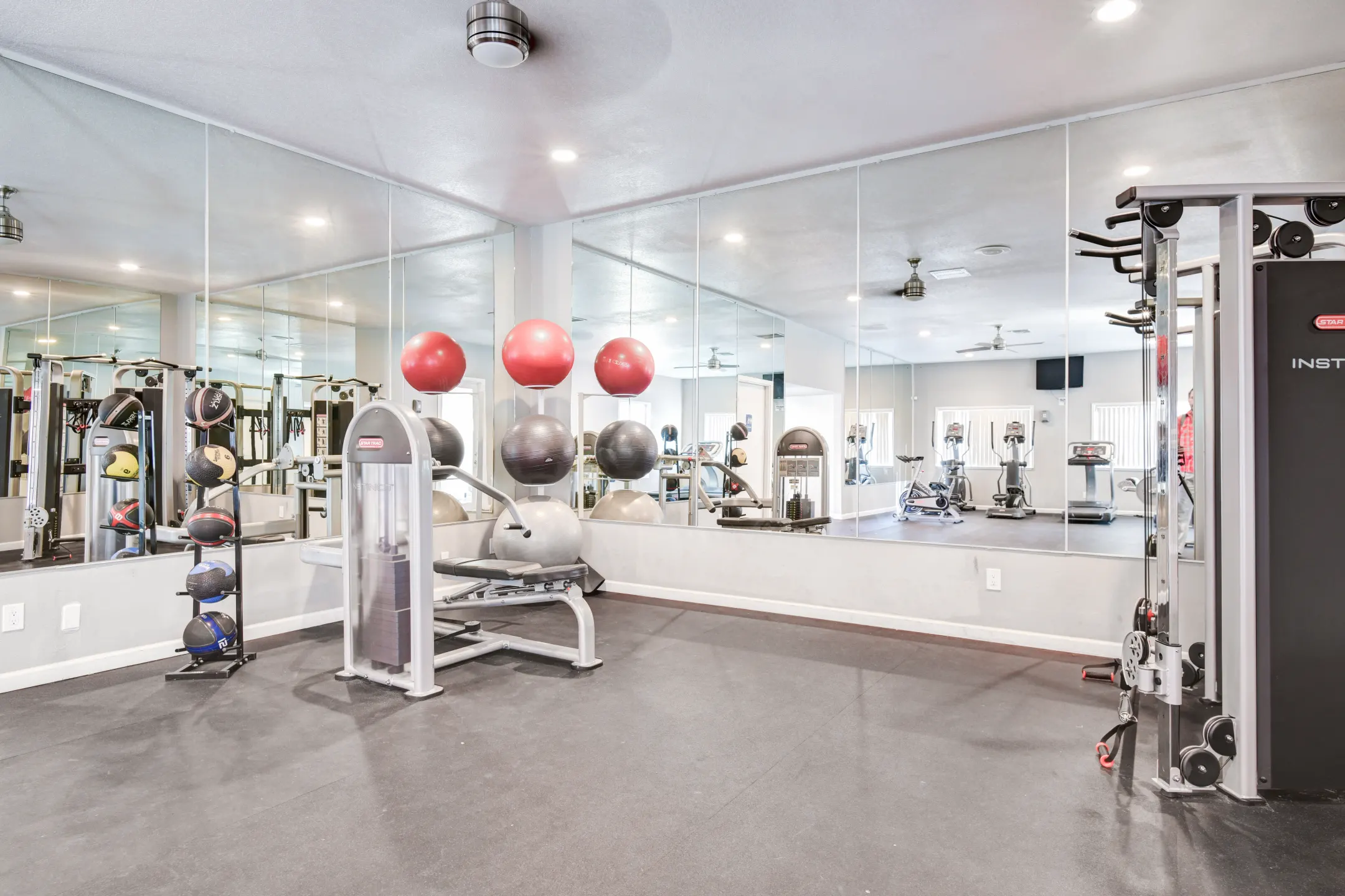 Fitness Weight Room - Mosaic Apartments - Pittsburg, CA