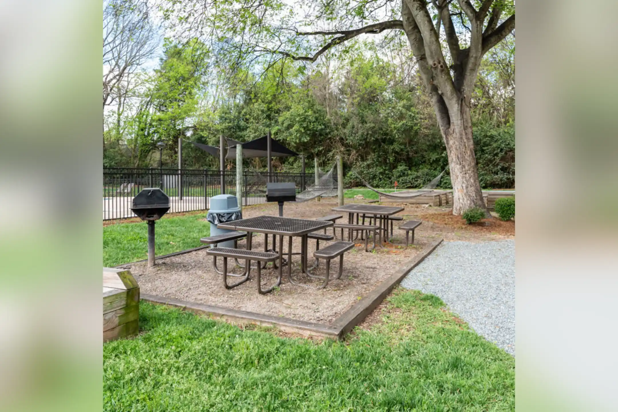 Aurora Apartments Charlotte, NC 28205