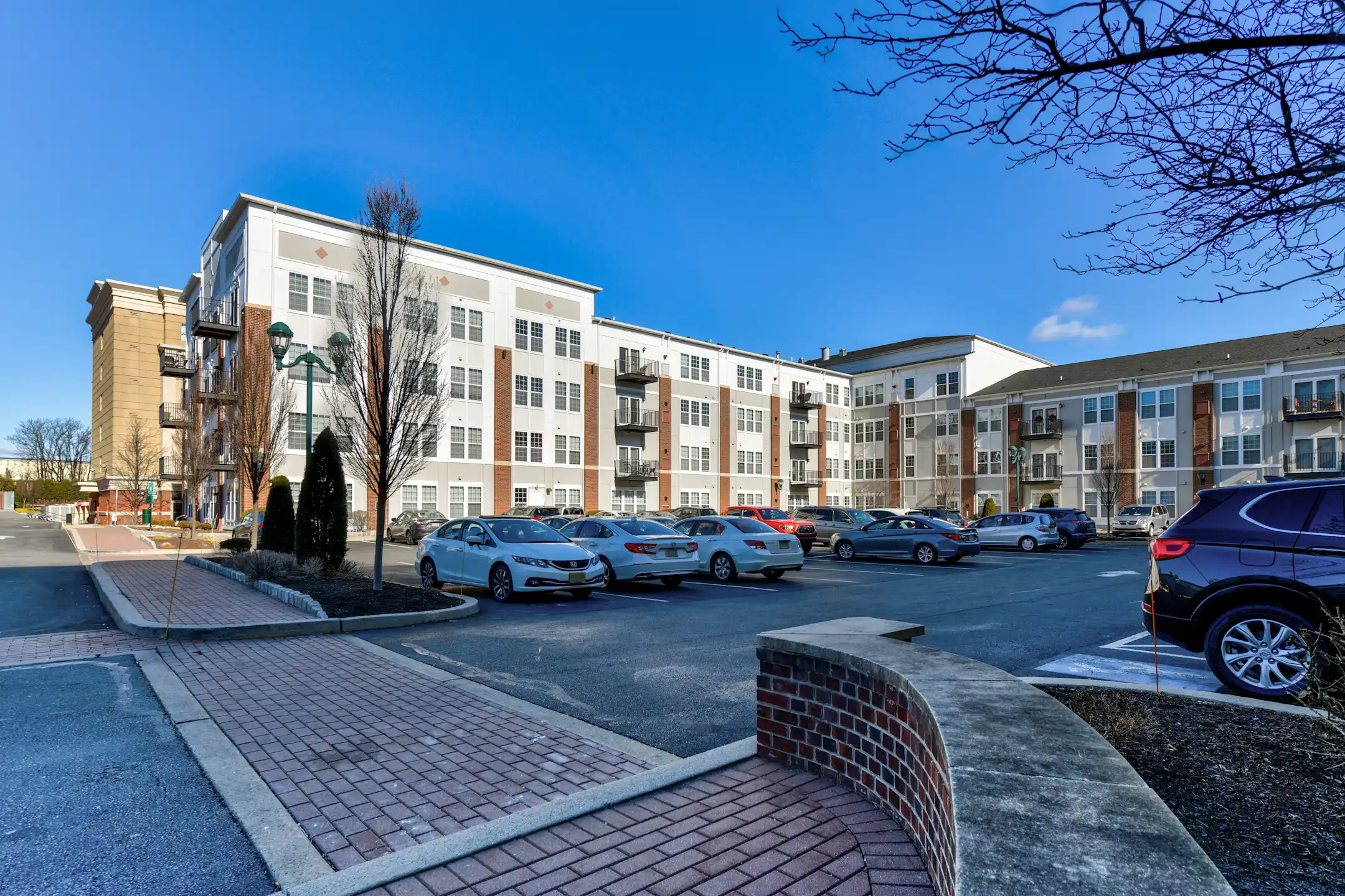100 Park At Wyomissing Square