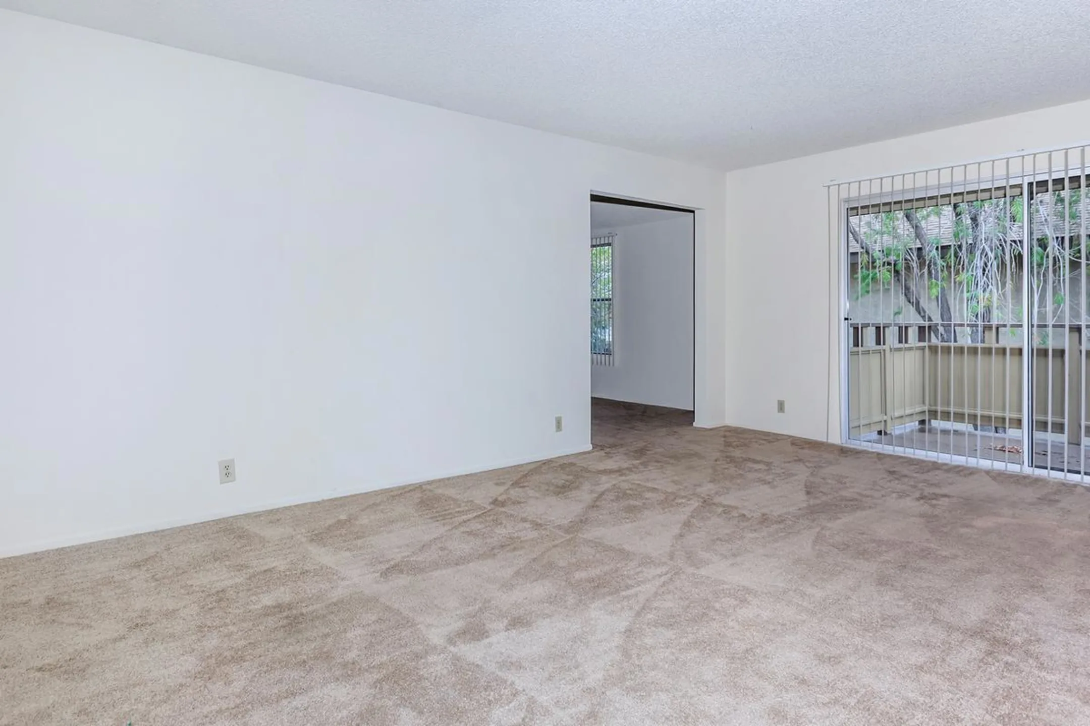 The Timbers Apartments Oxnard, CA 93036