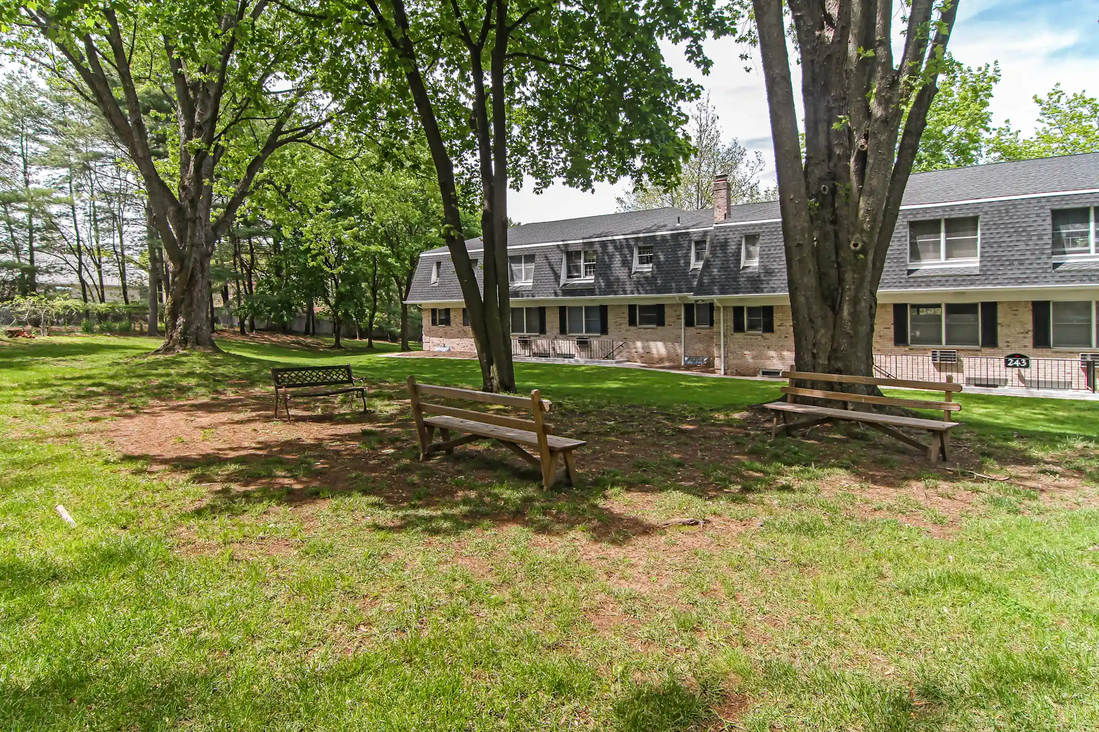 Village On The Green (Rivervale) Apartments Rivervale, NJ 07675