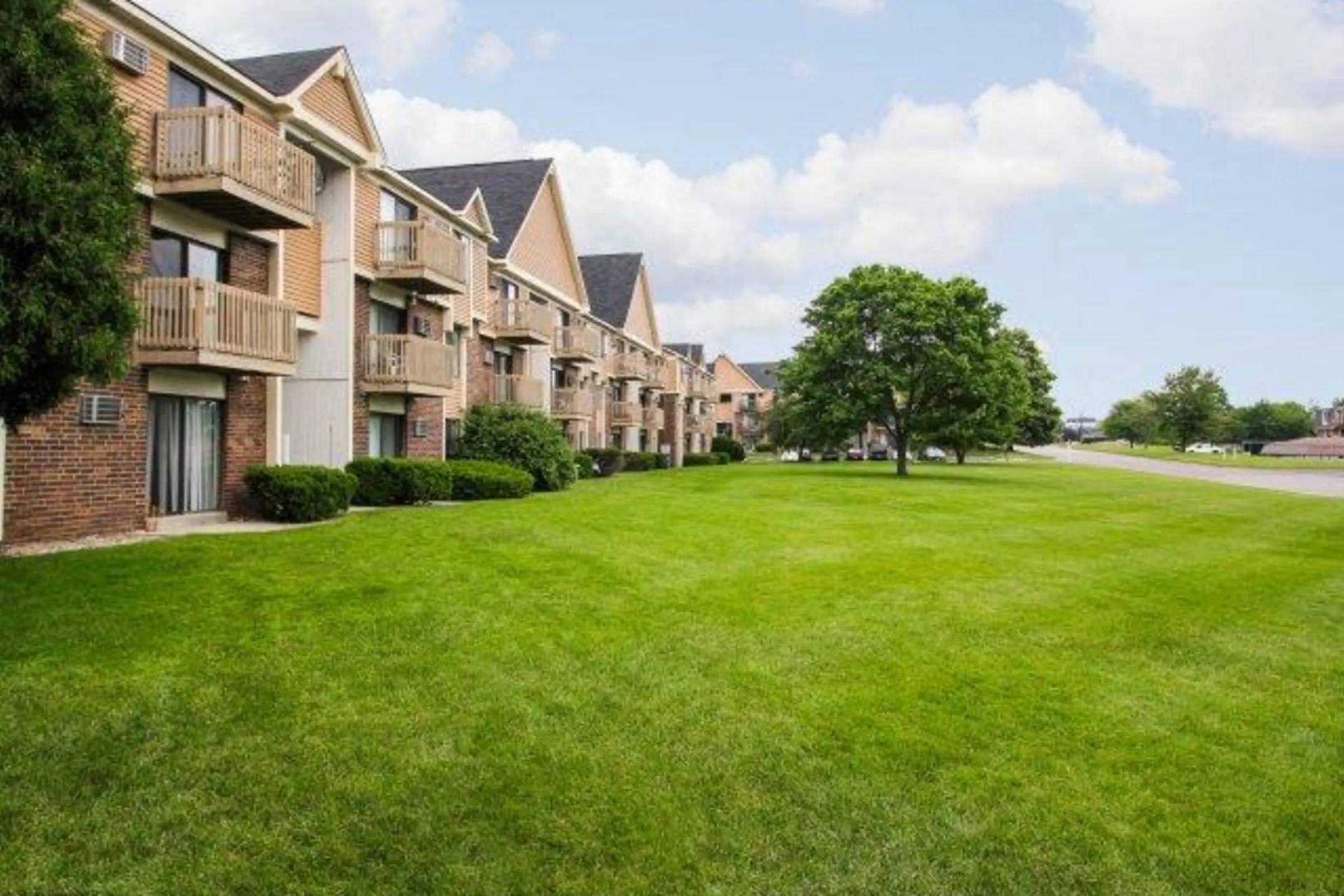 The Orchards at Four Mile Apartments Grand Rapids, MI 49504
