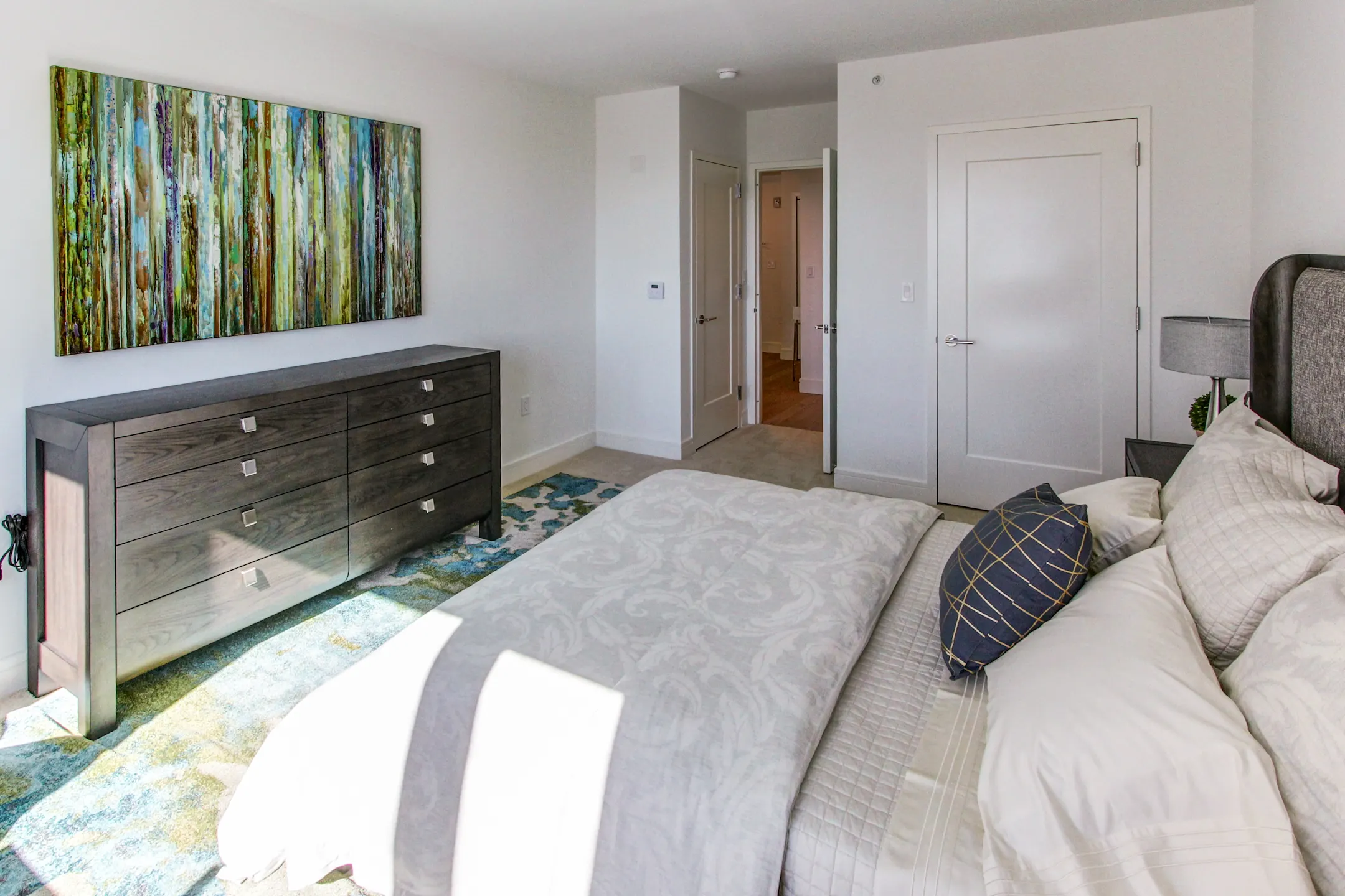 The Centre Apartments Cliffside Park, NJ 07010