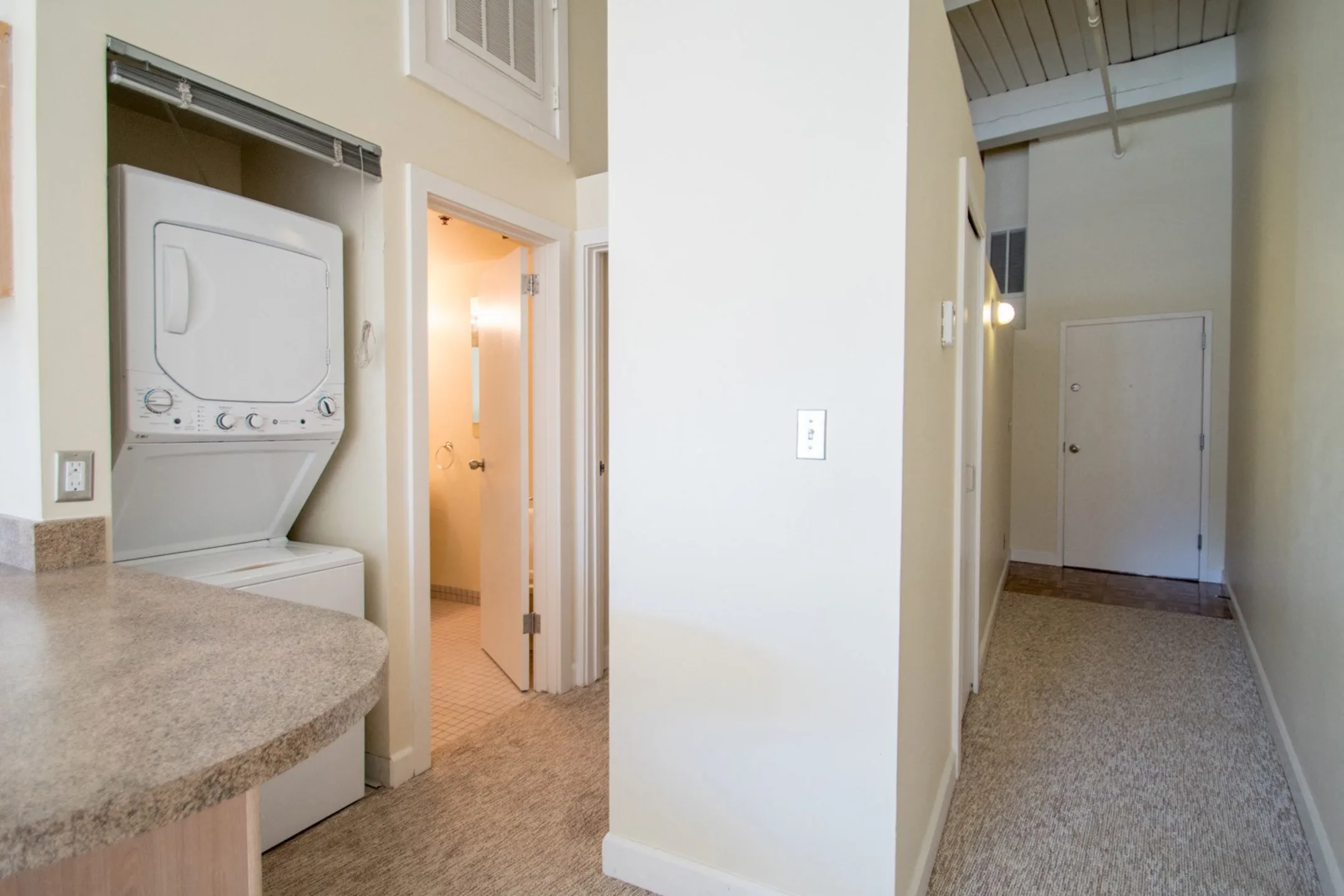 The Greenhouse Apartments Apartments Omaha, NE 68102