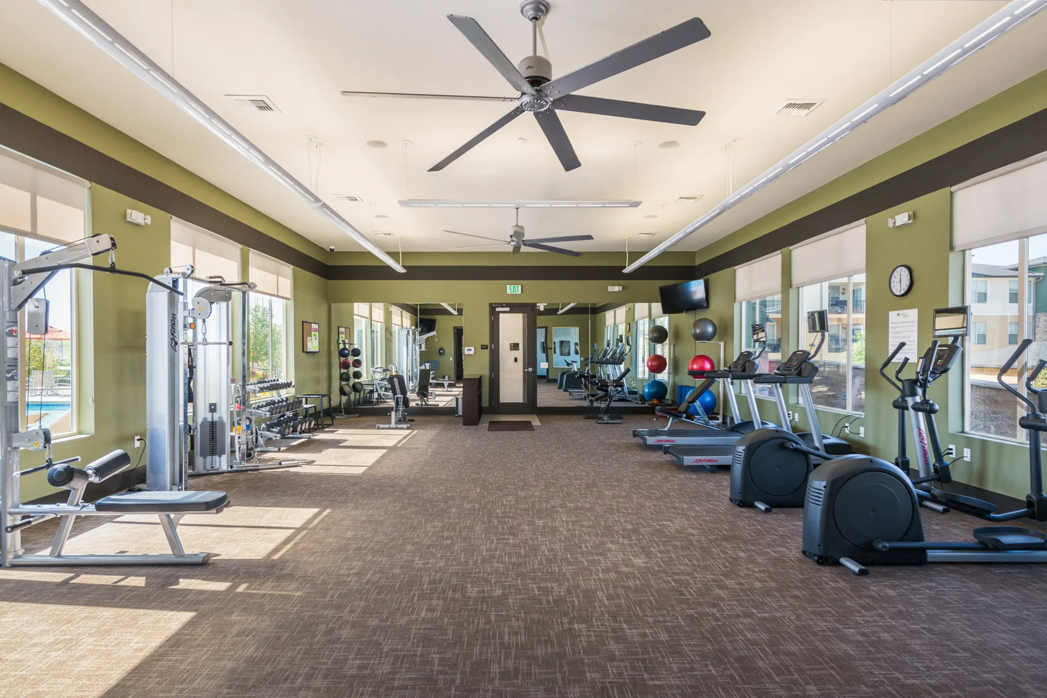 Fitness Weight Room - Arterra Place - Aurora, CO
