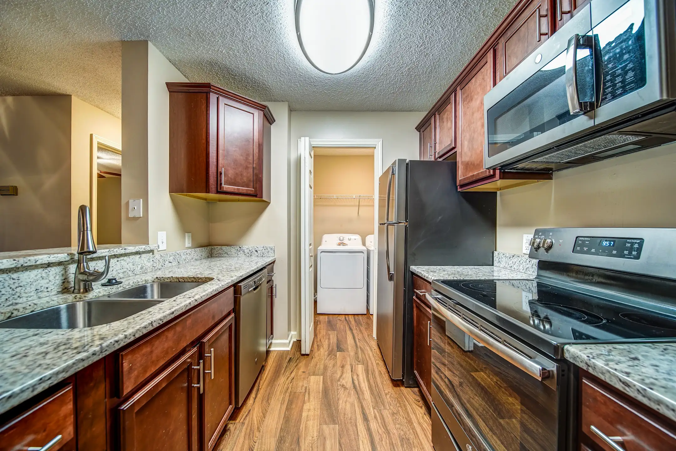 Signature Pointe Apartments Piedmont, SC 29673