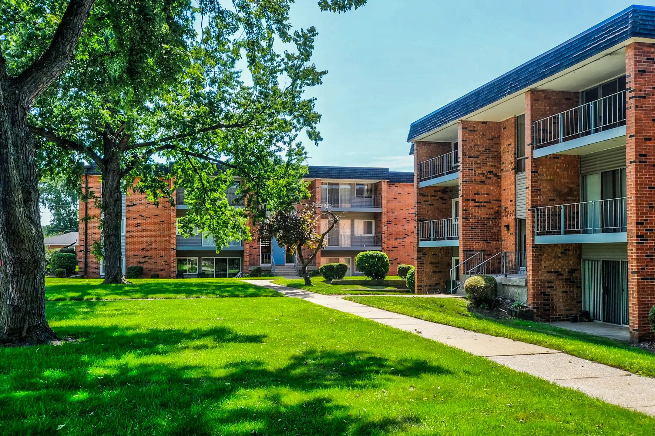 McLaughlin Apartments 1550 169th St Hammond, IN Apartments for Rent