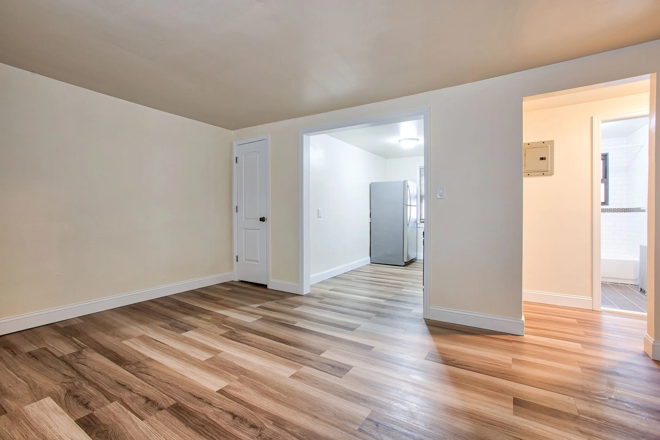 SDK Summit Gardens Apartments Hackensack, NJ 07601