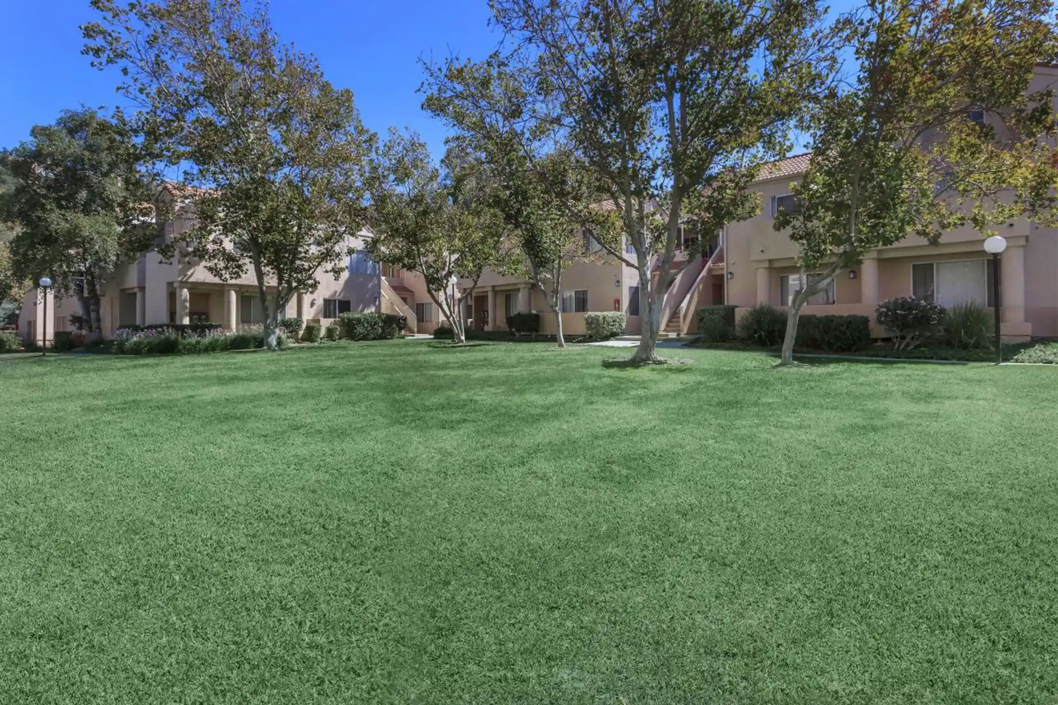 The Terrace 21311 Alder Dr Newhall, CA Apartments for Rent Rent.