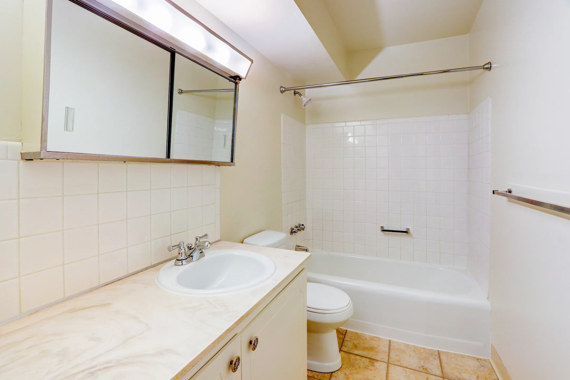 The Apartments on 2nd Street 2550 2nd St Cuyahoga Falls, OH