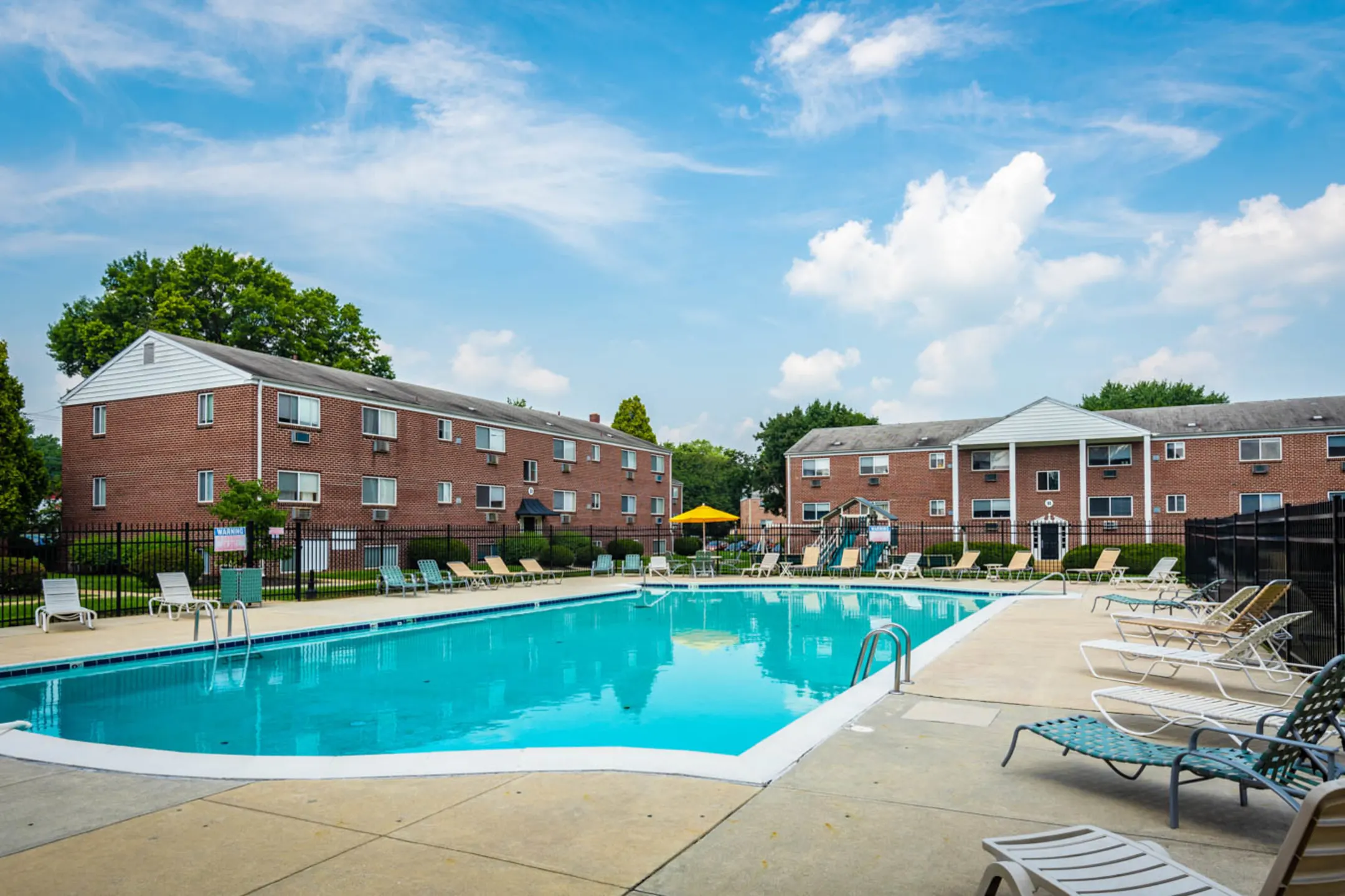 Pool - Sweetbriar Apartments - Lancaster, PA