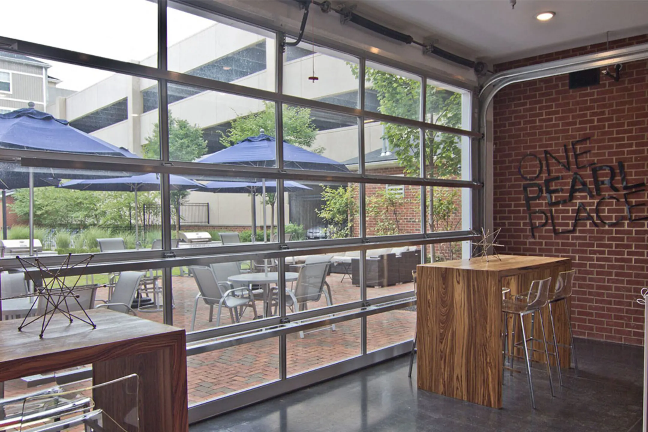 One Pearl Place - Columbus, OH