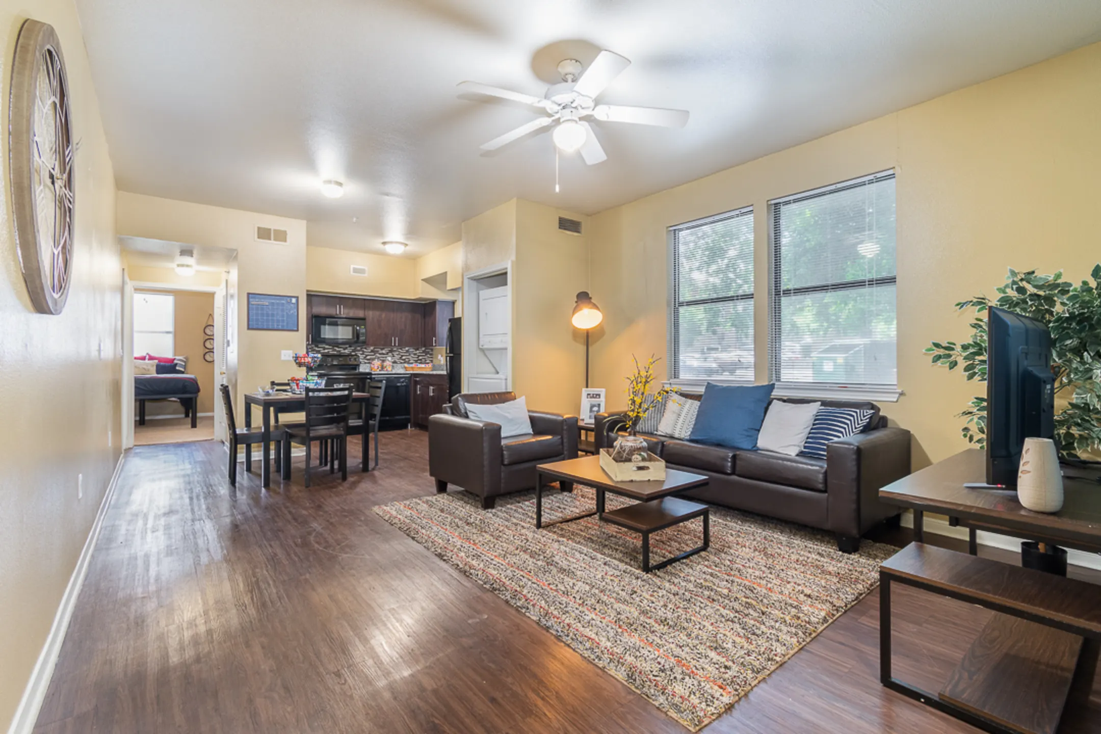 Elevation On Post (Per Bedroom) 1629 Post Rd San Marcos, TX