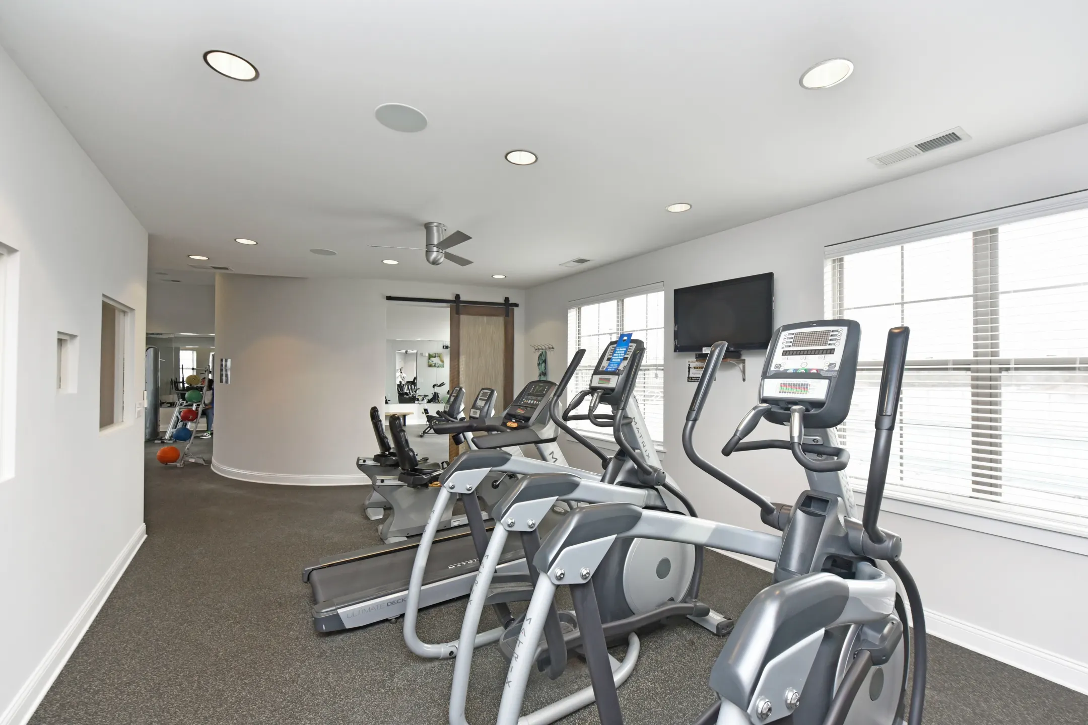 Fitness Weight Room - Solana Apartments At The Crossing - Indianapolis, IN