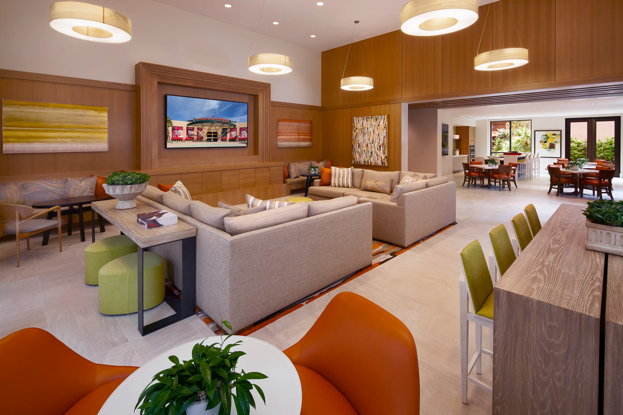 Gateway Apartment Homes 299 N State College Blvd Orange, CA