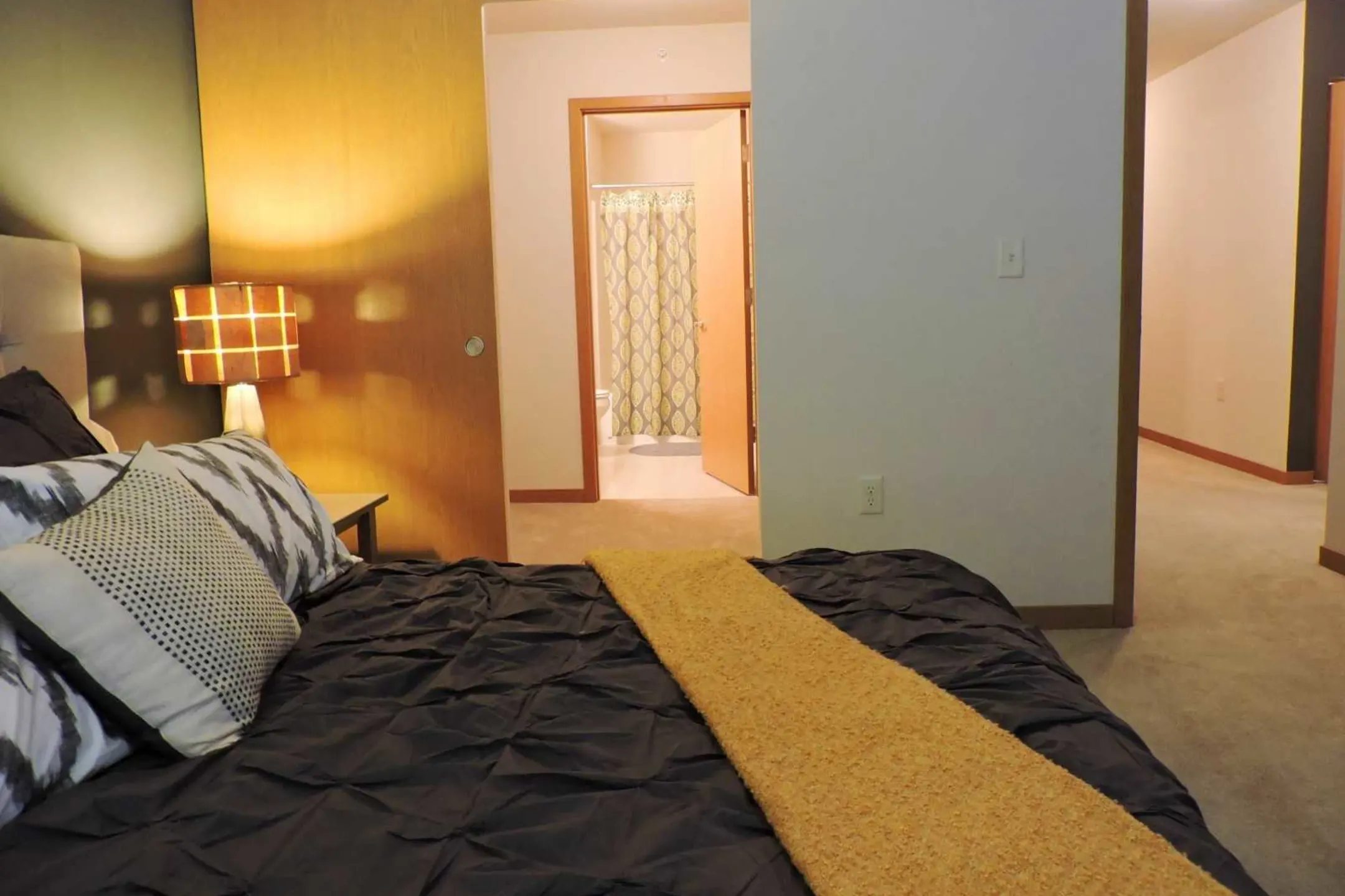 Bedroom - 1600 Tosa - Milwaukee, WI