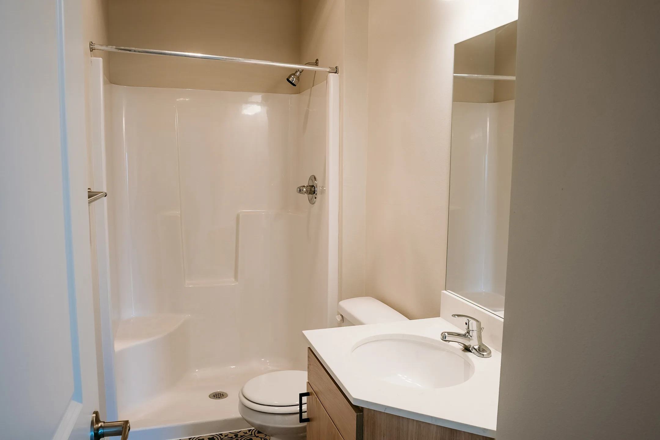 Woodburn Place Apartment Homes Apartments Woodburn, OR 97071