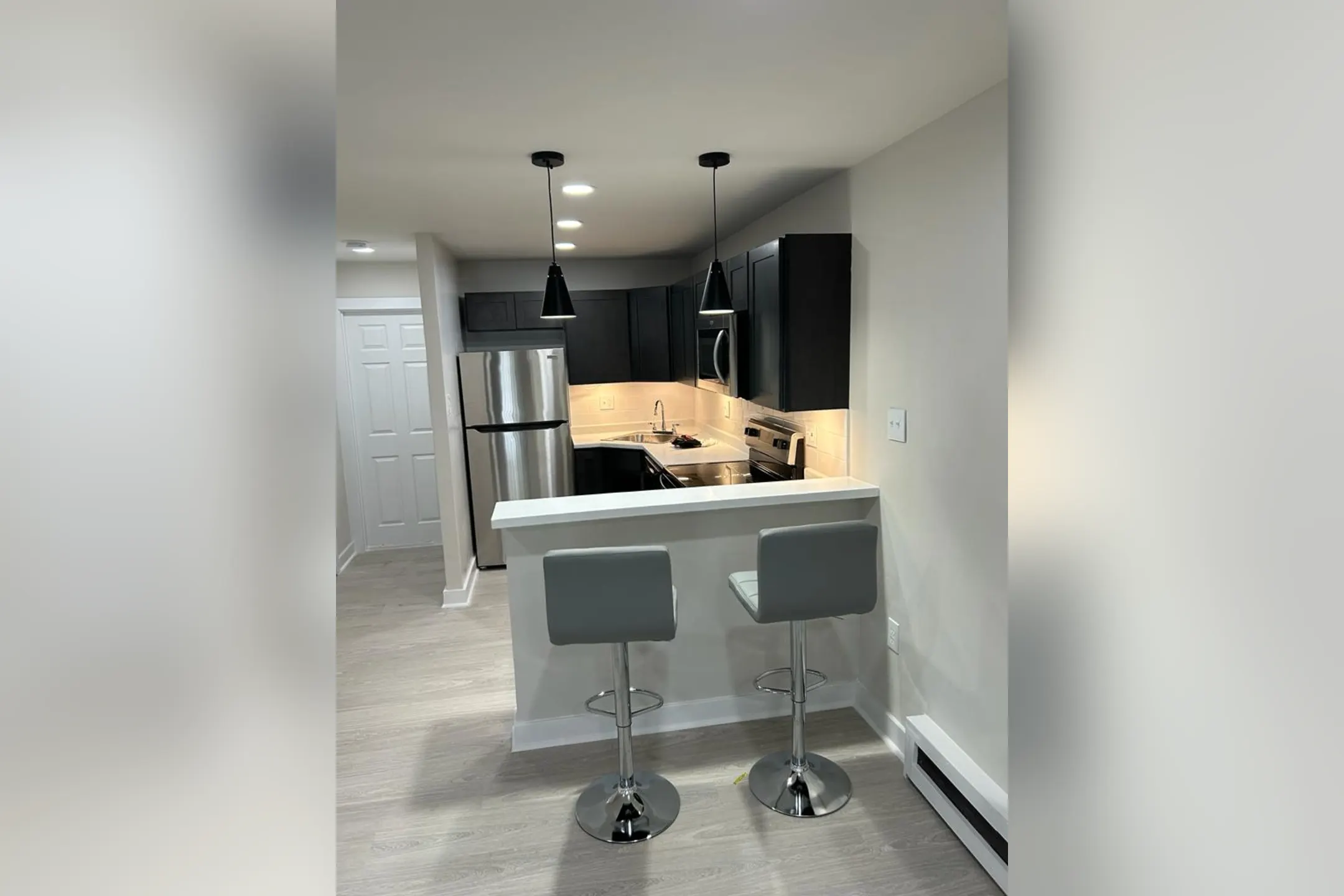 Spring Village Apartments Sharon Hill, PA 19079