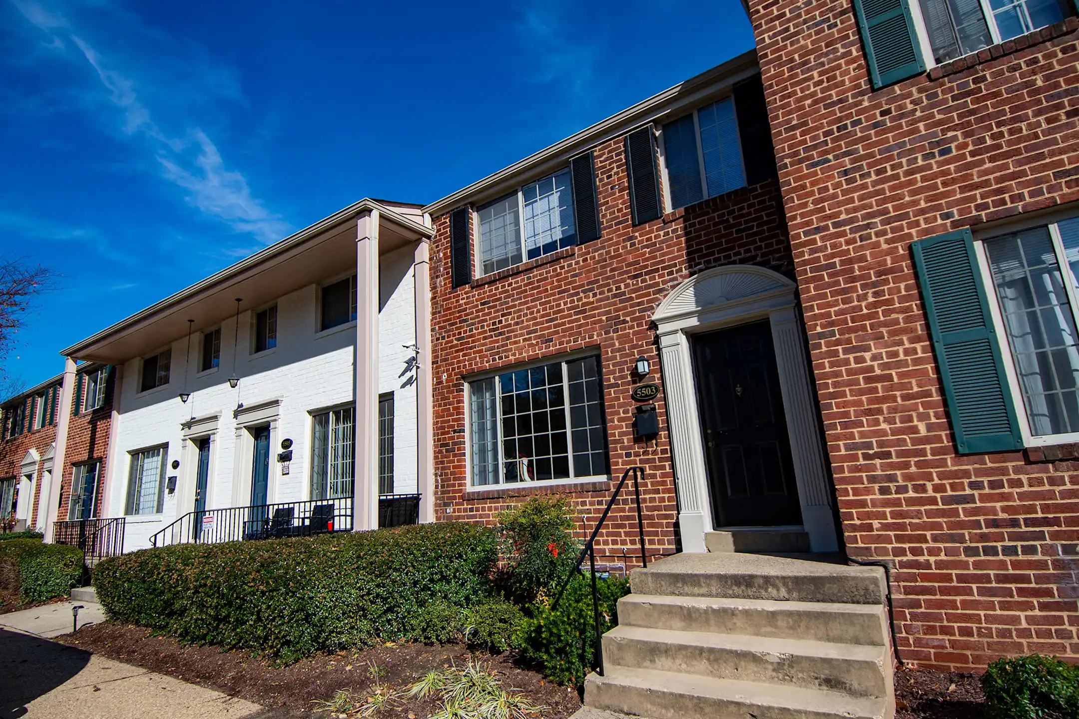 Brookville Townhomes 5402 Taney Avenue Alexandria, VA Townhomes for