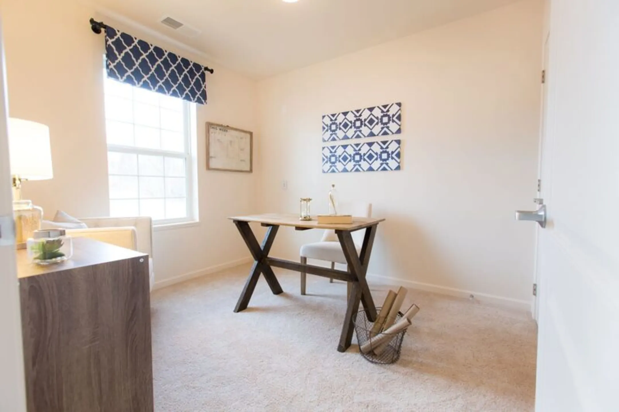 Oak Hill Senior Apartments 512 Oak Street Taylor, PA Apartments for