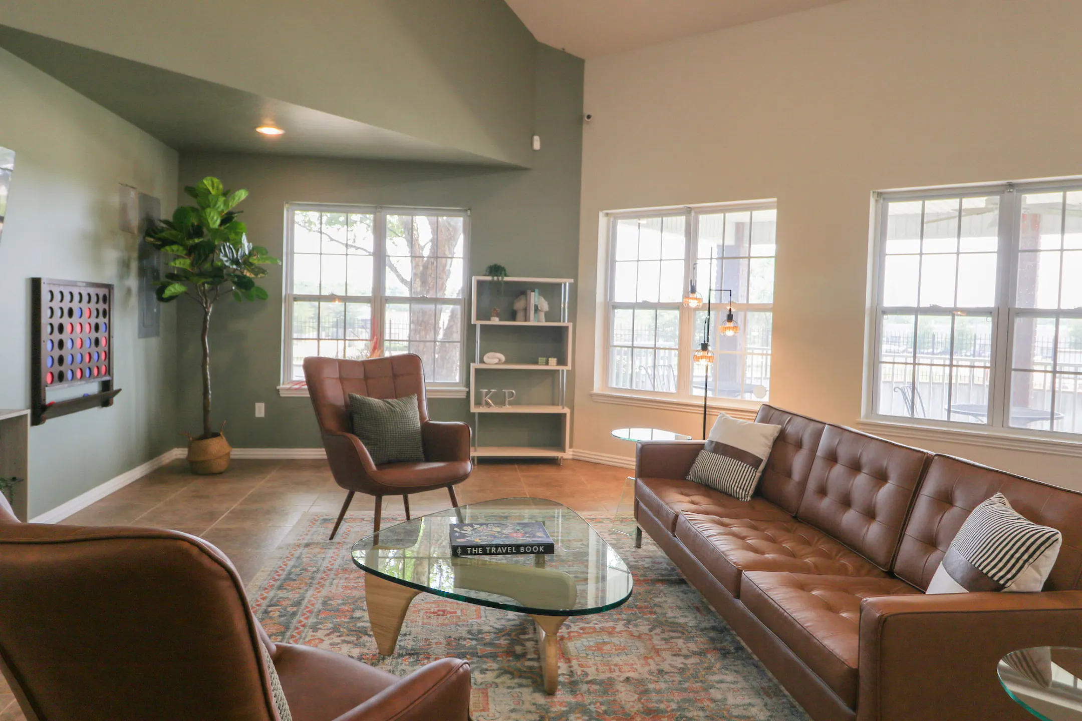 Living Room - Kensington Park and The Lodges - Springfield, MO