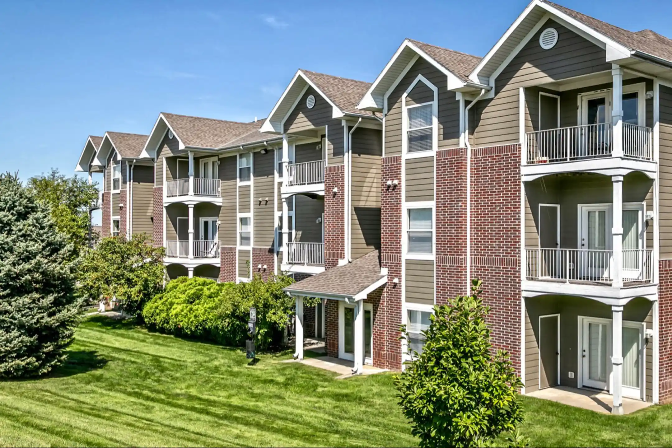 The Vue at Bellevue Apartments Bellevue, NE 68123