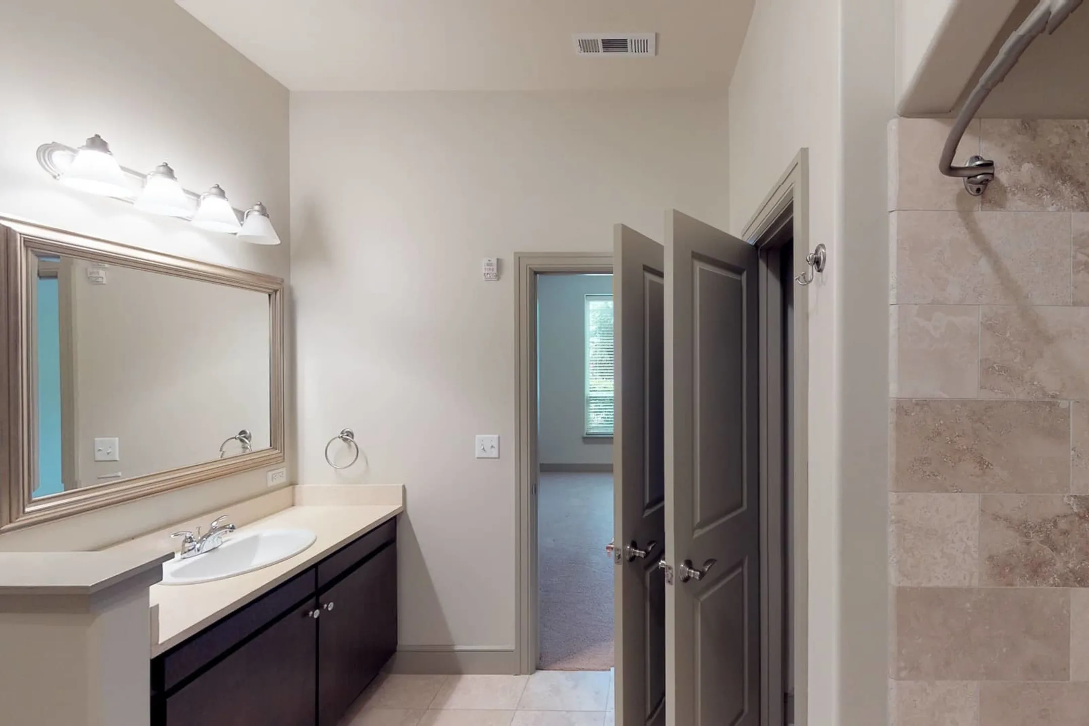 Bathroom - Charles River Landing - Needham Heights, MA