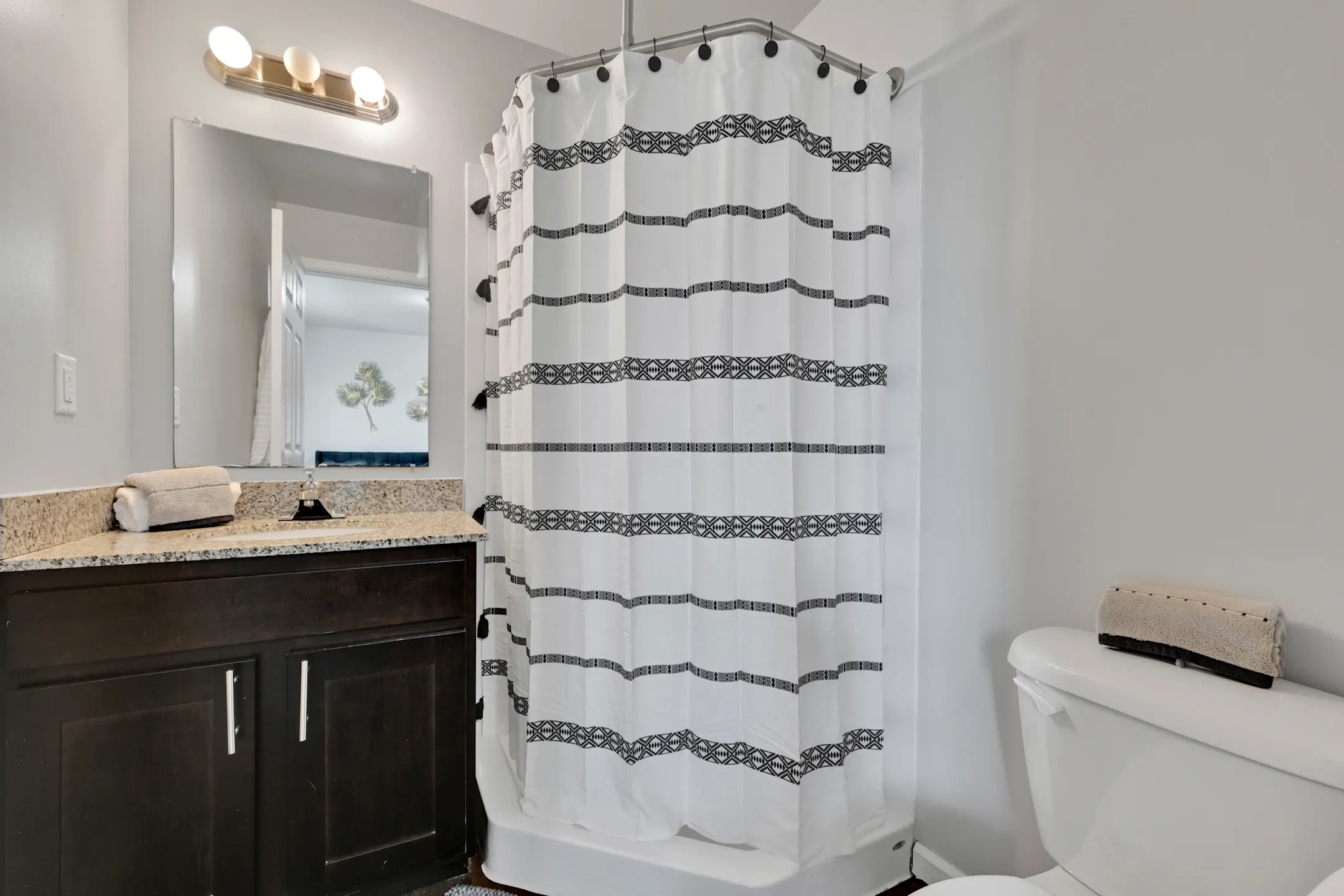 Lions Gate Apartments 1293 Lions Gate Blvd Bloomsburg, PA