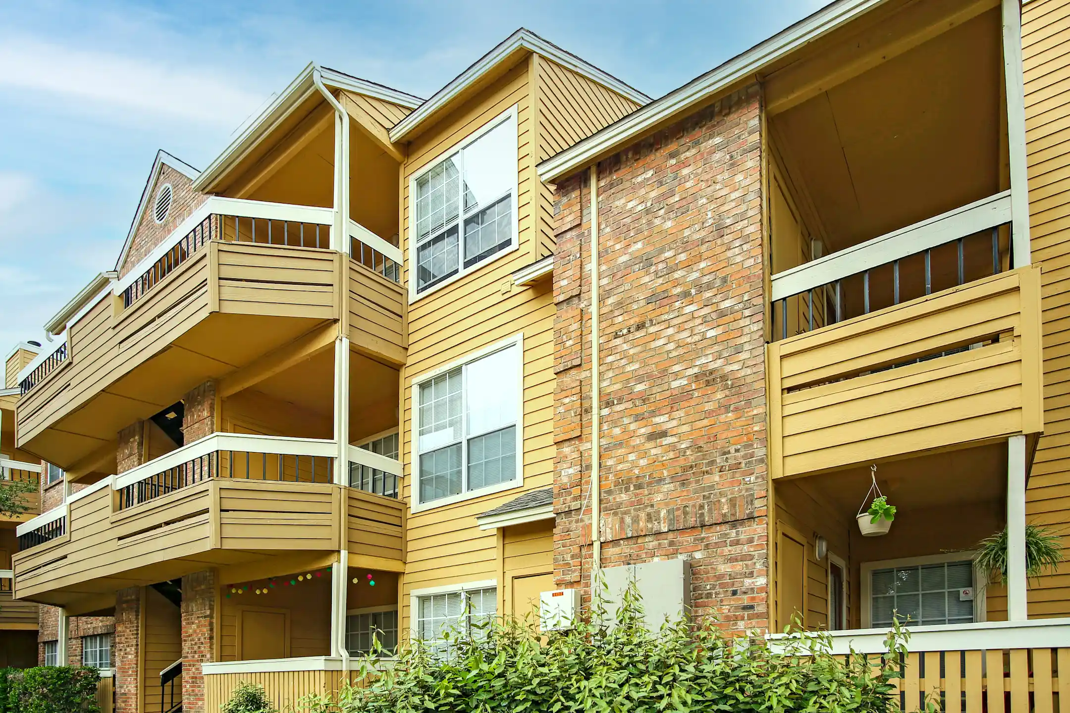 Huntington Ridge Apartments Irving, TX 75038