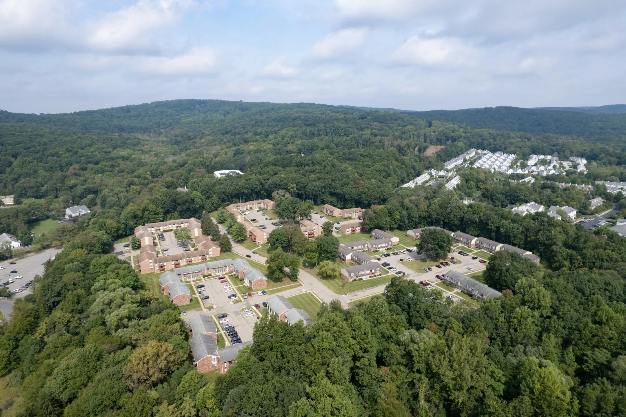 Towpath Village Apartments Hackettstown, NJ 07840