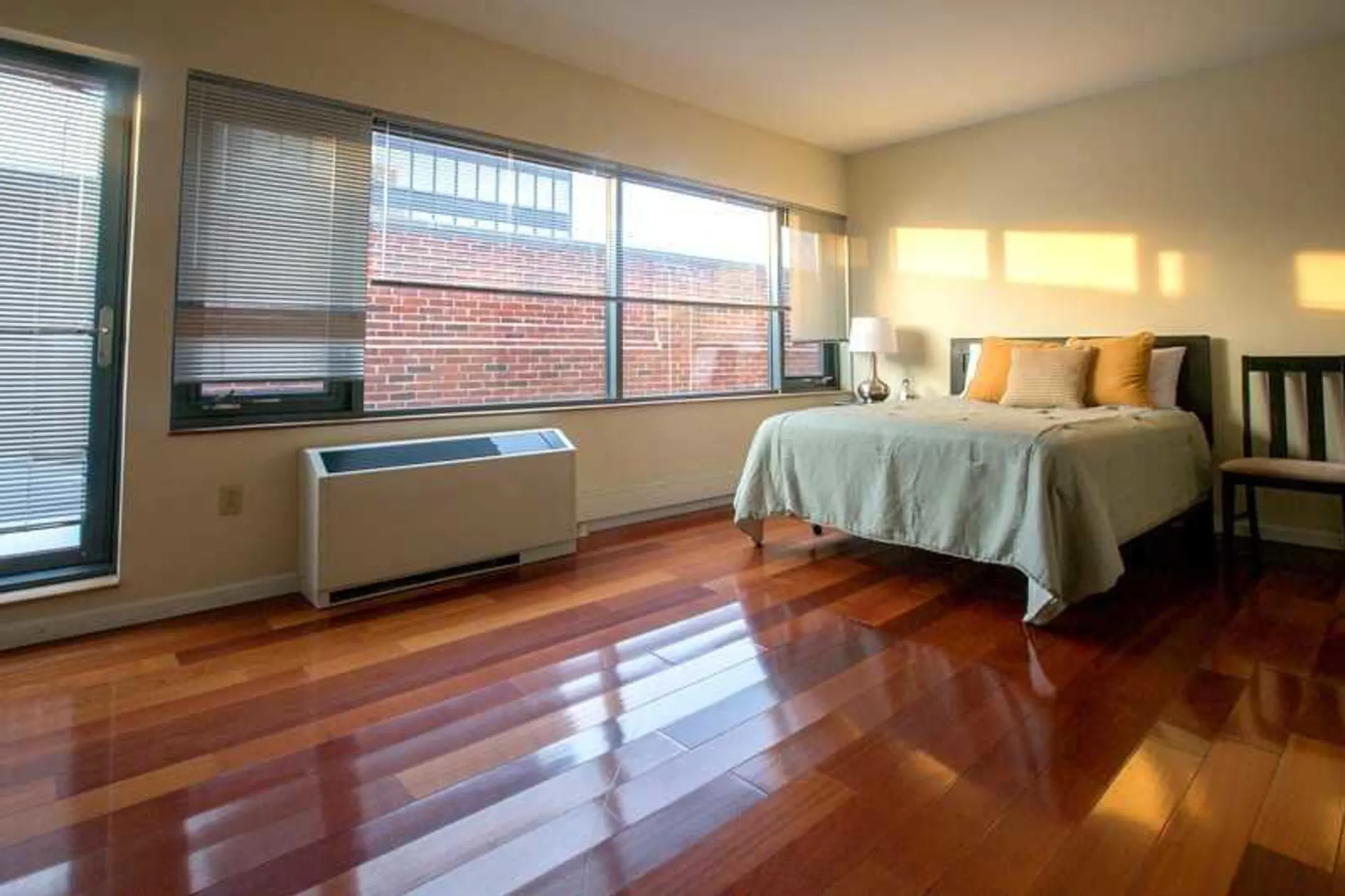 Bedroom - The CenterPointe of New Haven - New Haven, CT