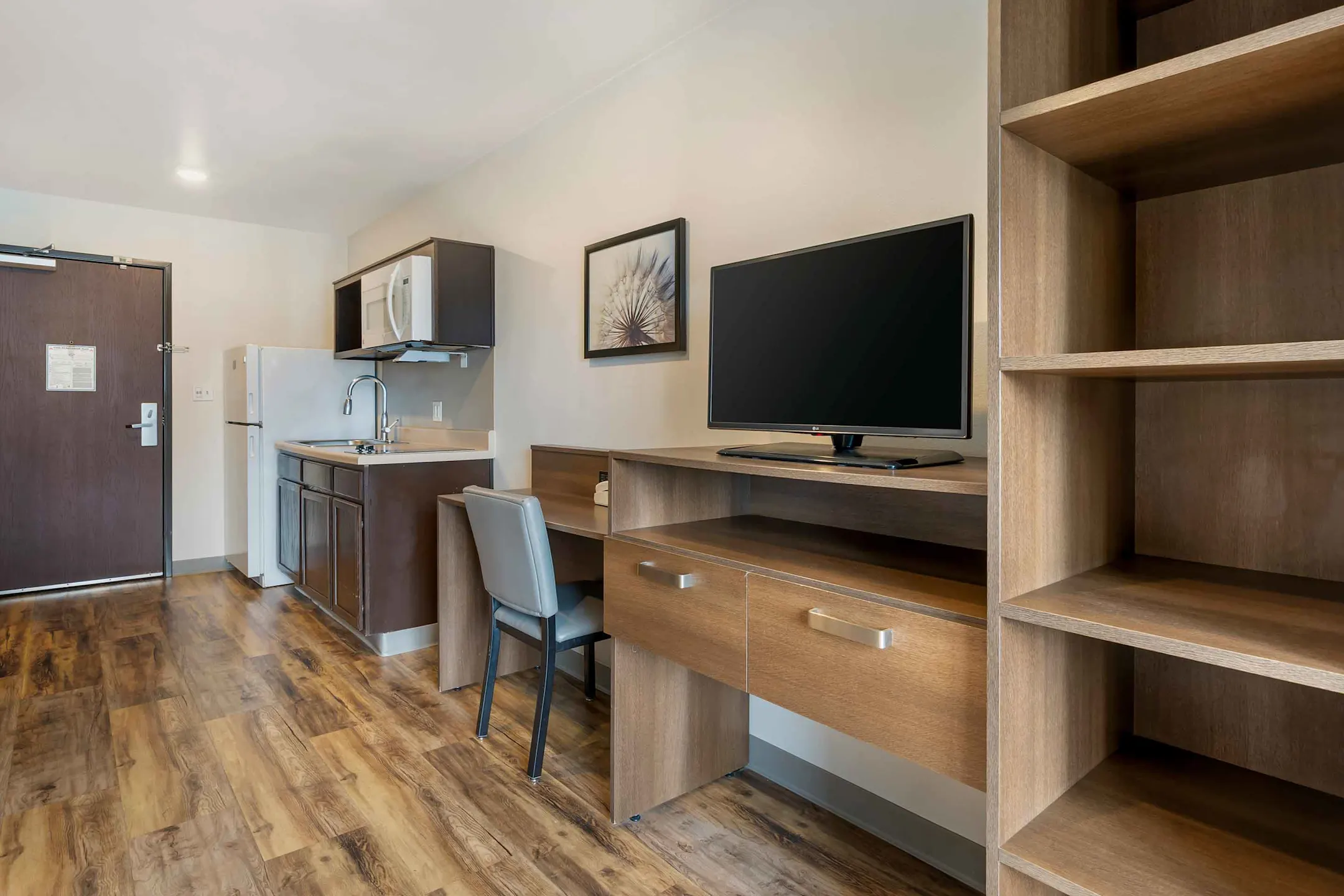 Kitchen - Furnished Studio - Orlando - Airport - Orlando, FL