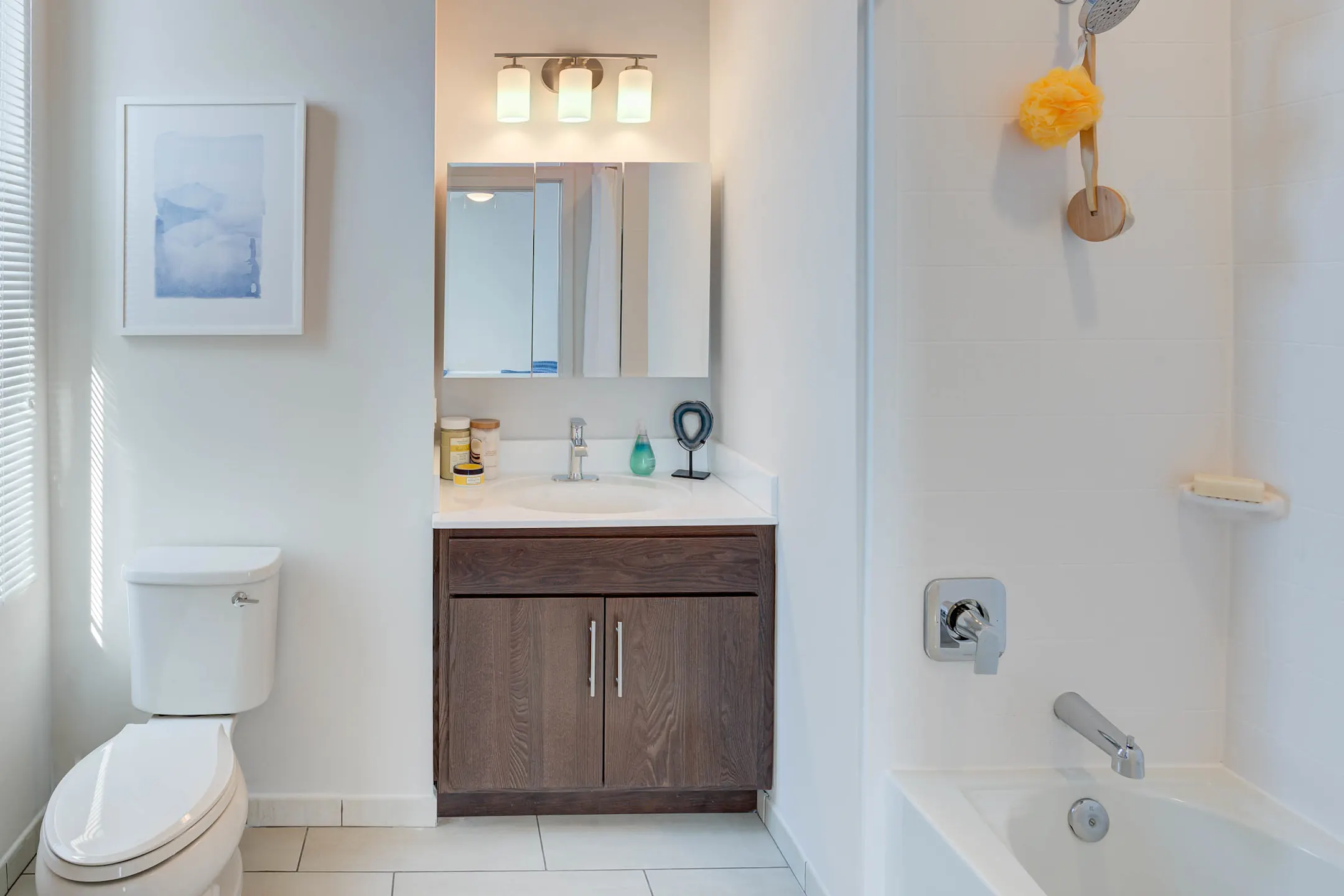 Luxe Apartments Apartments Woodbridge, NJ 07095